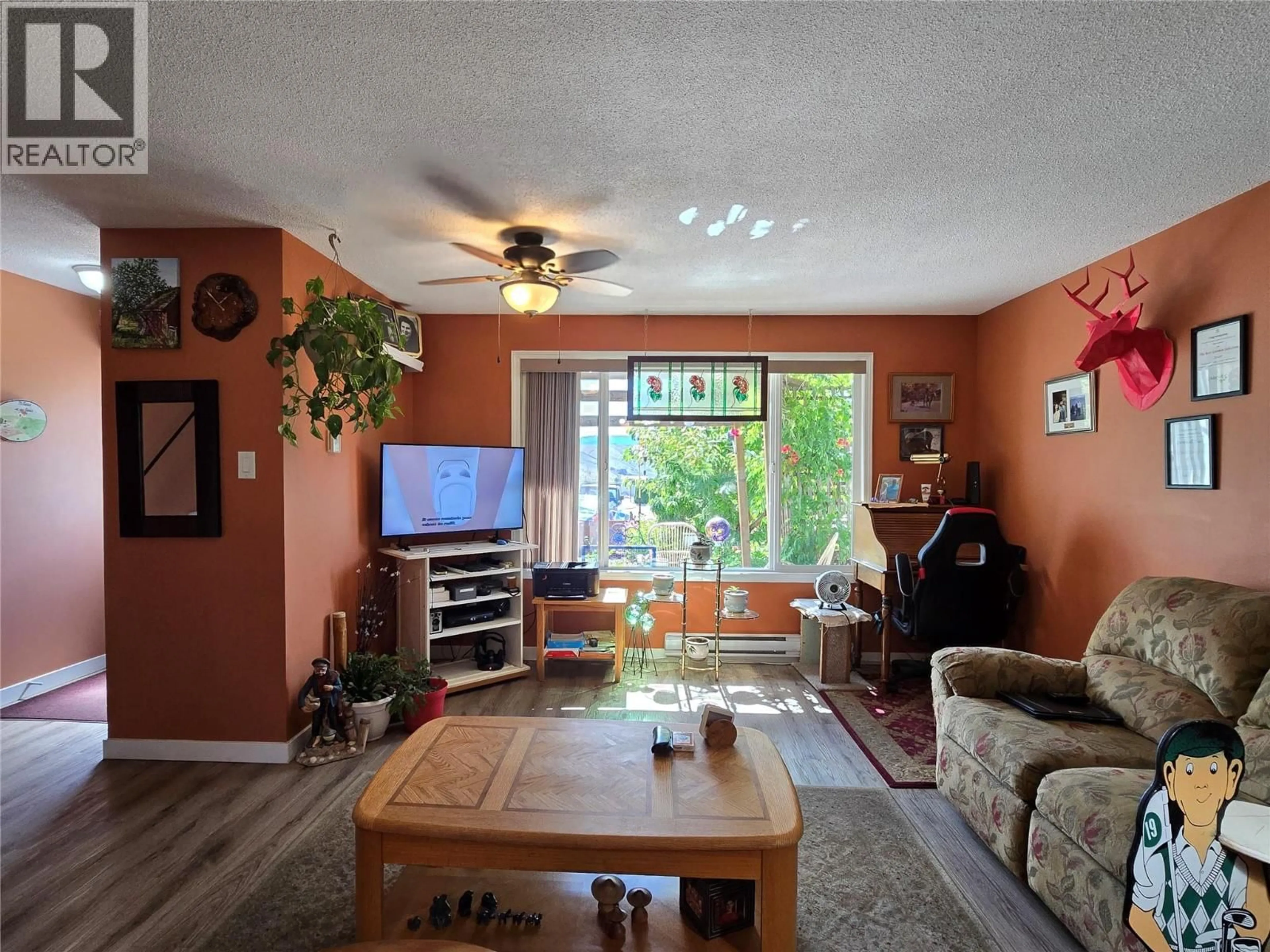 Living room with furniture, unknown for 201 CORNWALL PLACE, Ashcroft British Columbia V0K1A0