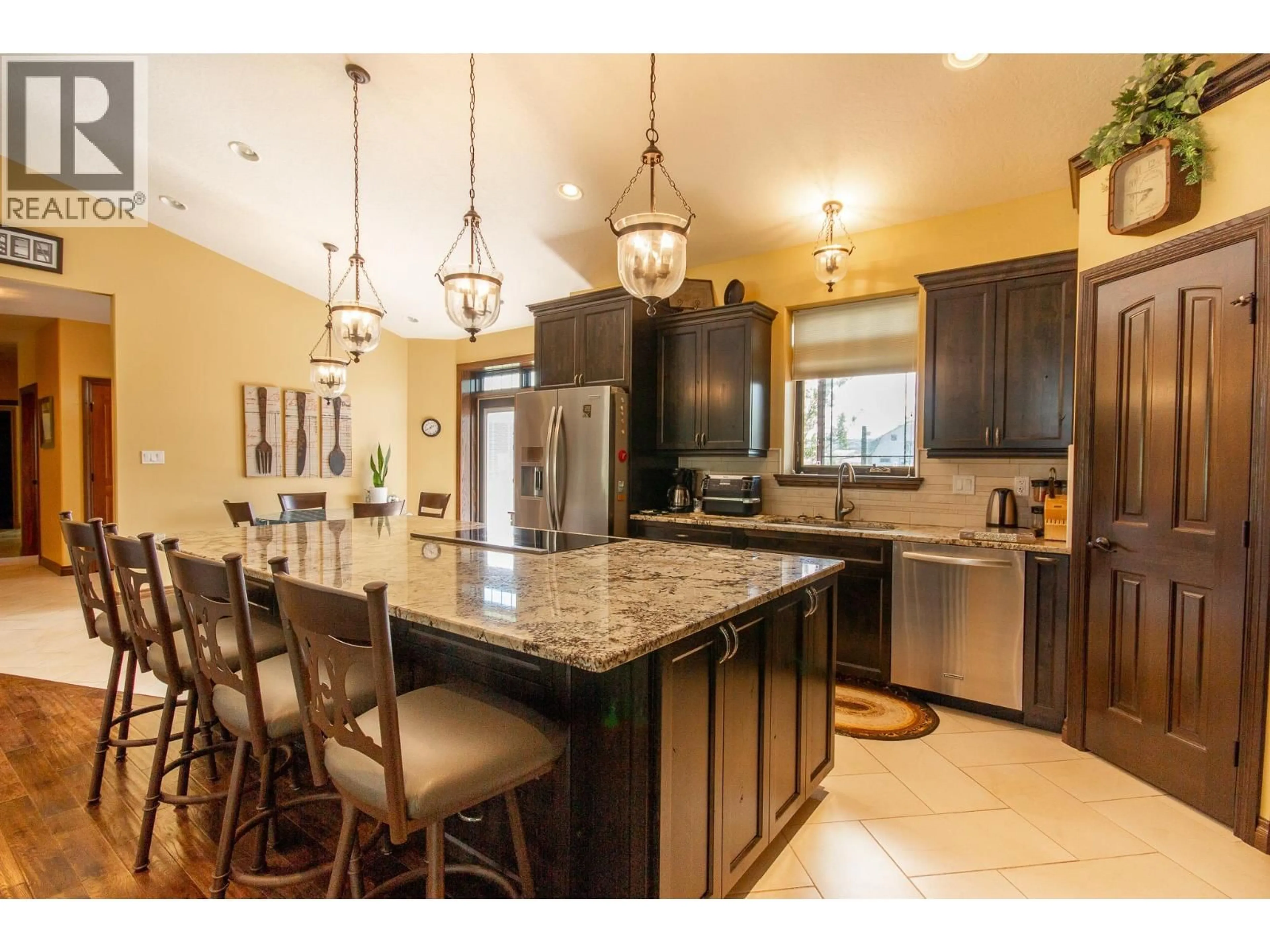 Open concept kitchen, ceramic/tile floor for 2713 210 ROAD, Dawson Creek British Columbia V1G4H4
