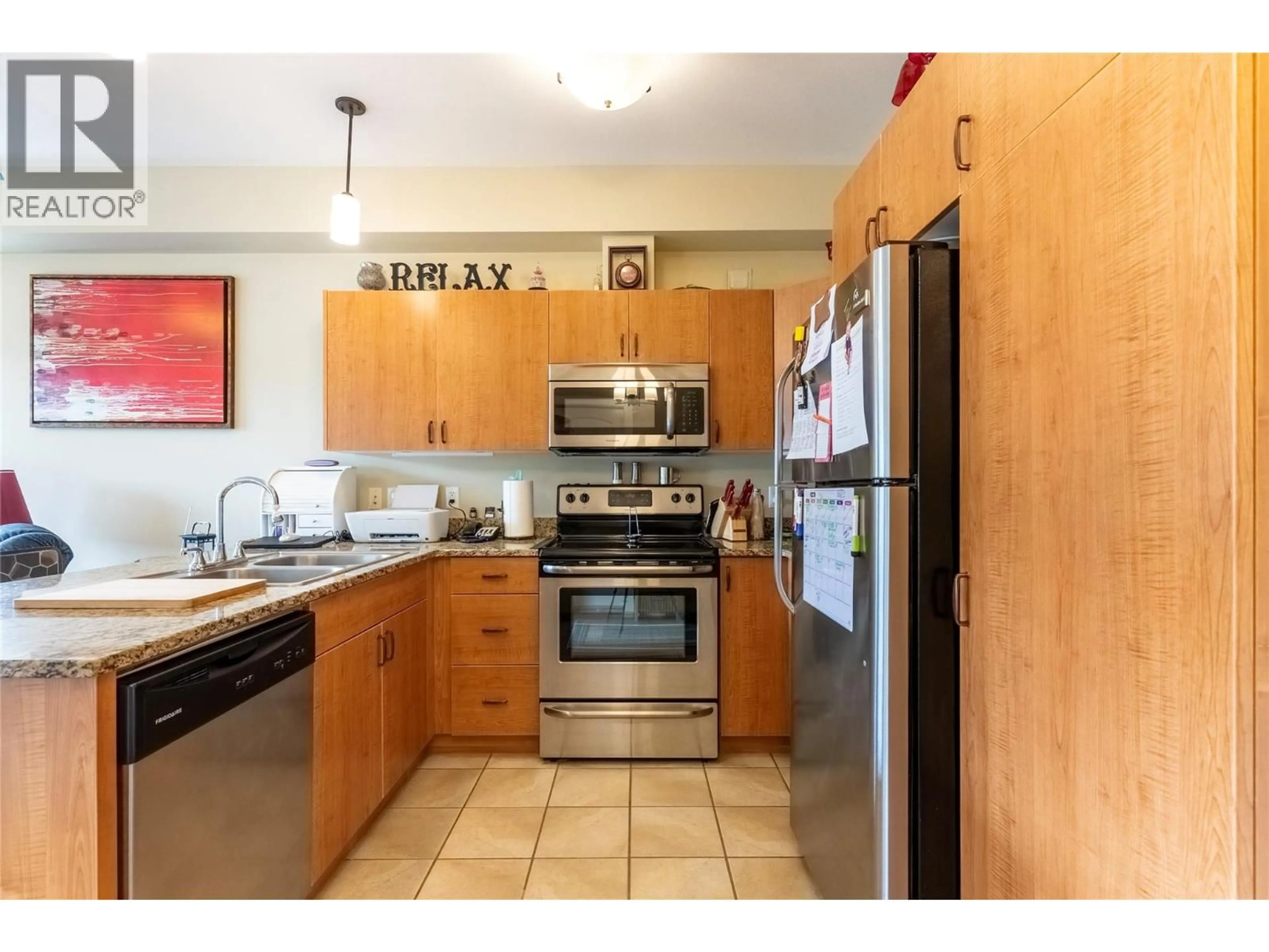 Standard kitchen, unknown for 410 - 755 MAYFAIR STREET, Kamloops British Columbia V2B5L7