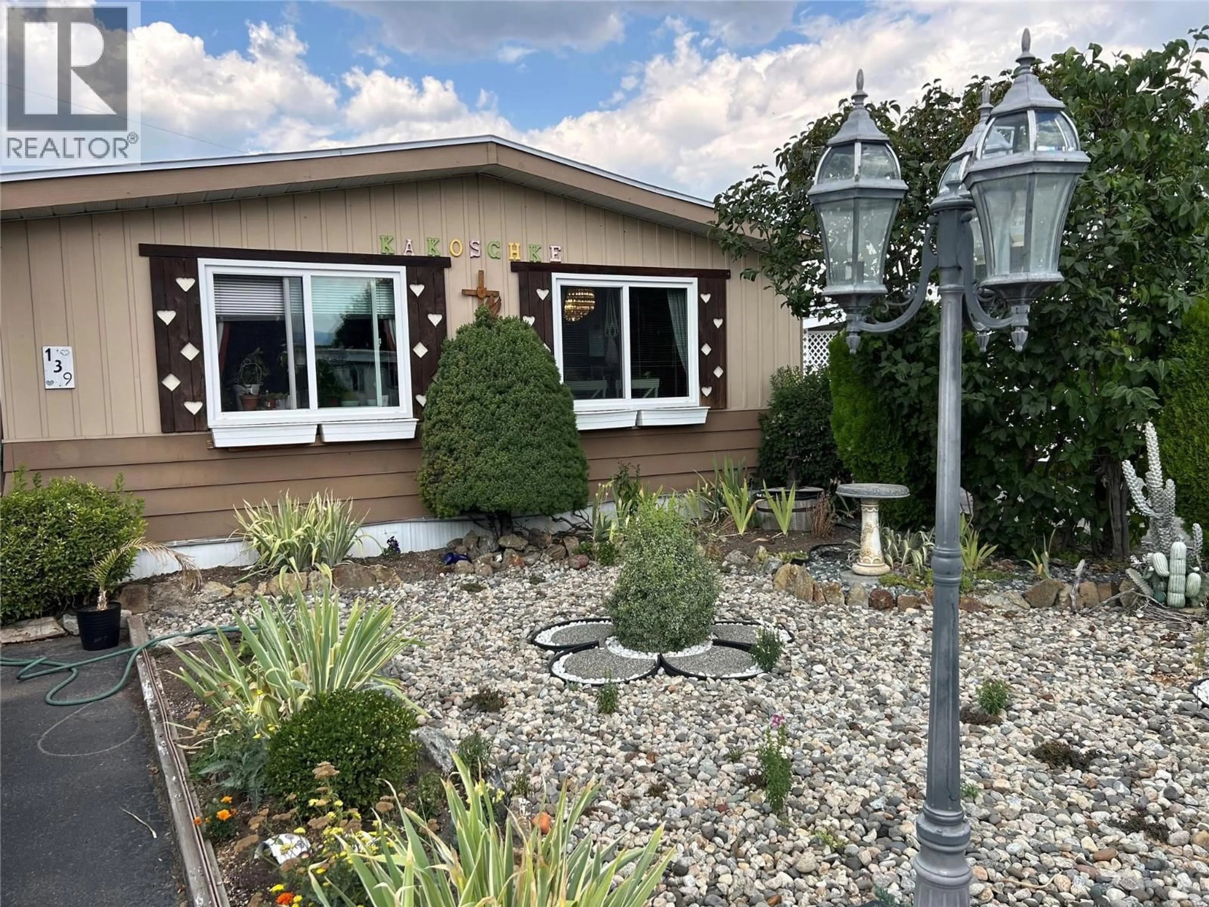 Unknown for 139 - 3745 LAKESHORE ROAD, Kelowna British Columbia V1W3K4