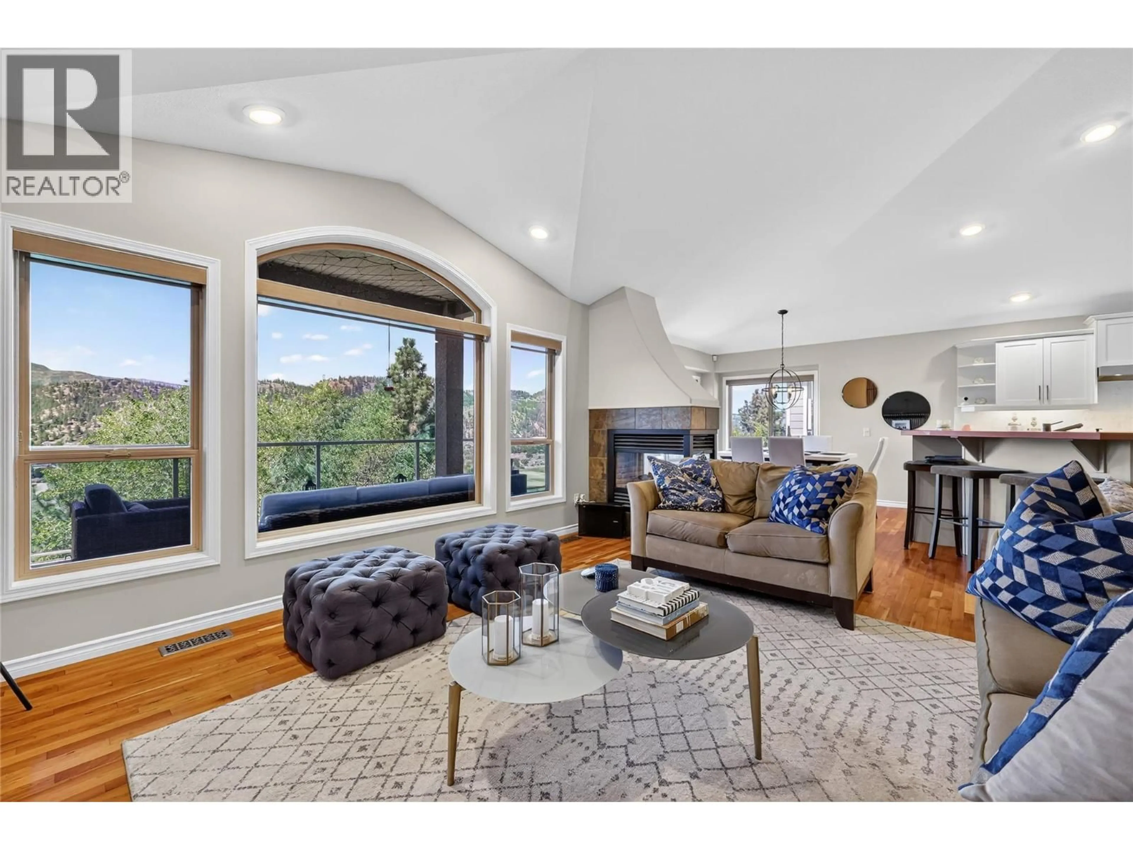 Living room with furniture, unknown for 600 DENALI DRIVE, Kelowna British Columbia V1V2P6