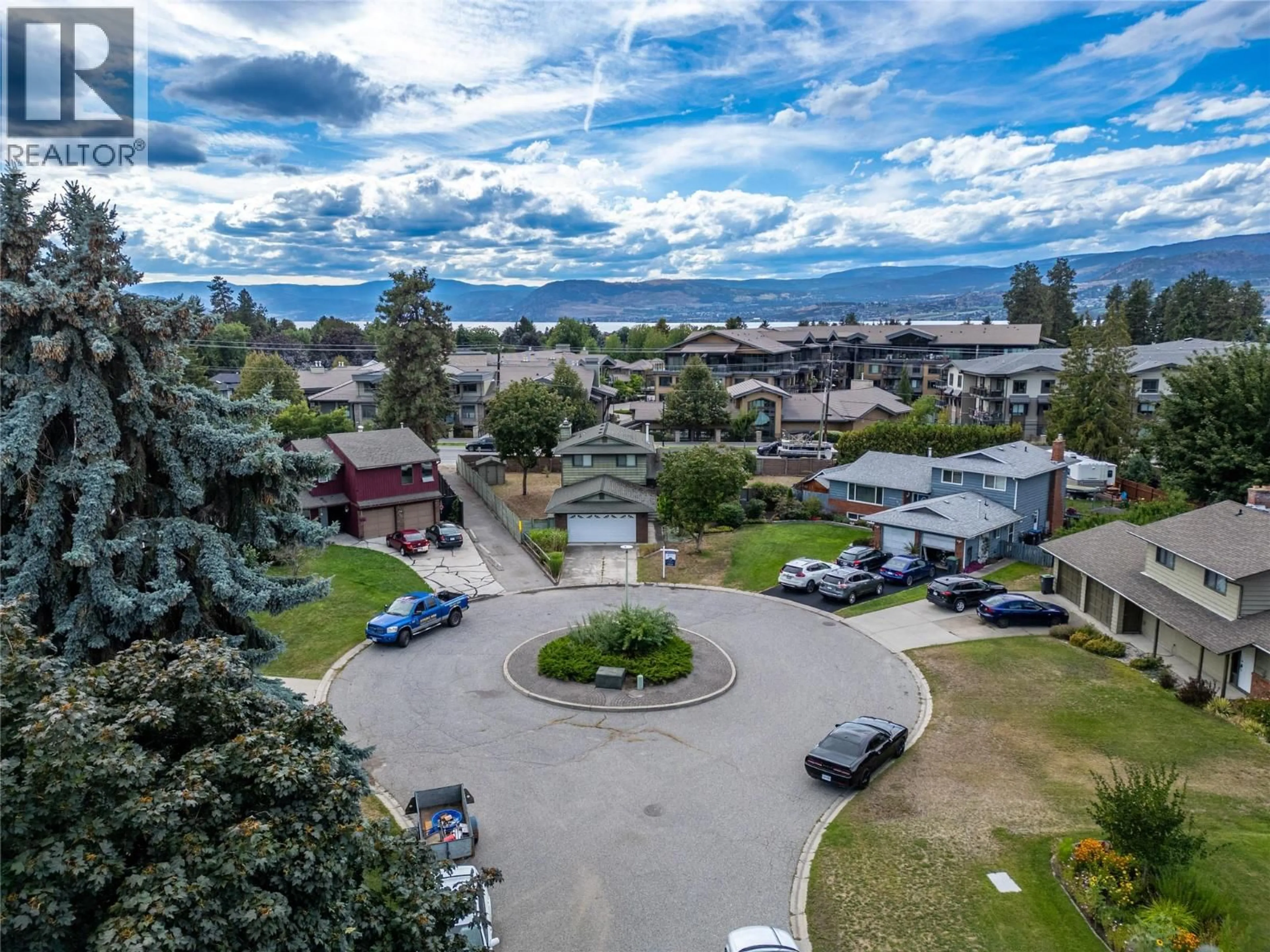 A pic from outside/outdoor area/front of a property/back of a property/a pic from drone, water/lake/river/ocean view for 620 TOMBY COURT, Kelowna British Columbia V1W2K9