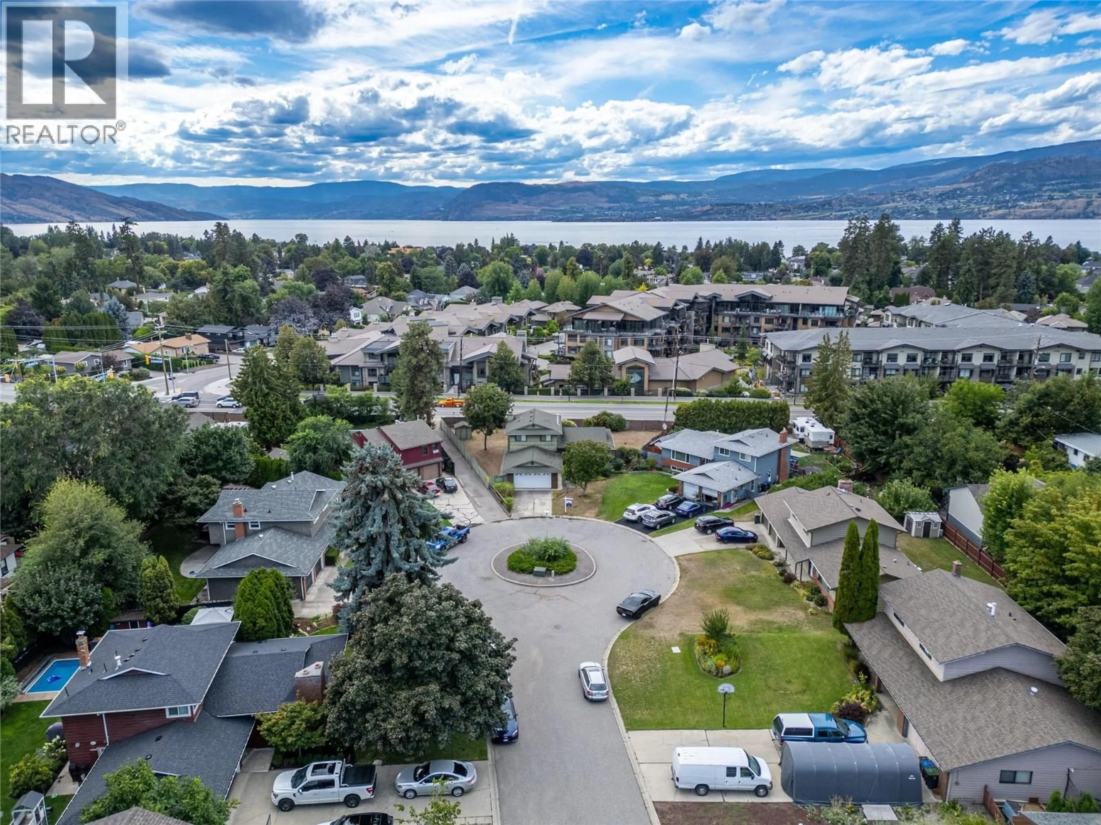 A pic from outside/outdoor area/front of a property/back of a property/a pic from drone, water/lake/river/ocean view for 620 TOMBY COURT, Kelowna British Columbia V1W2K9