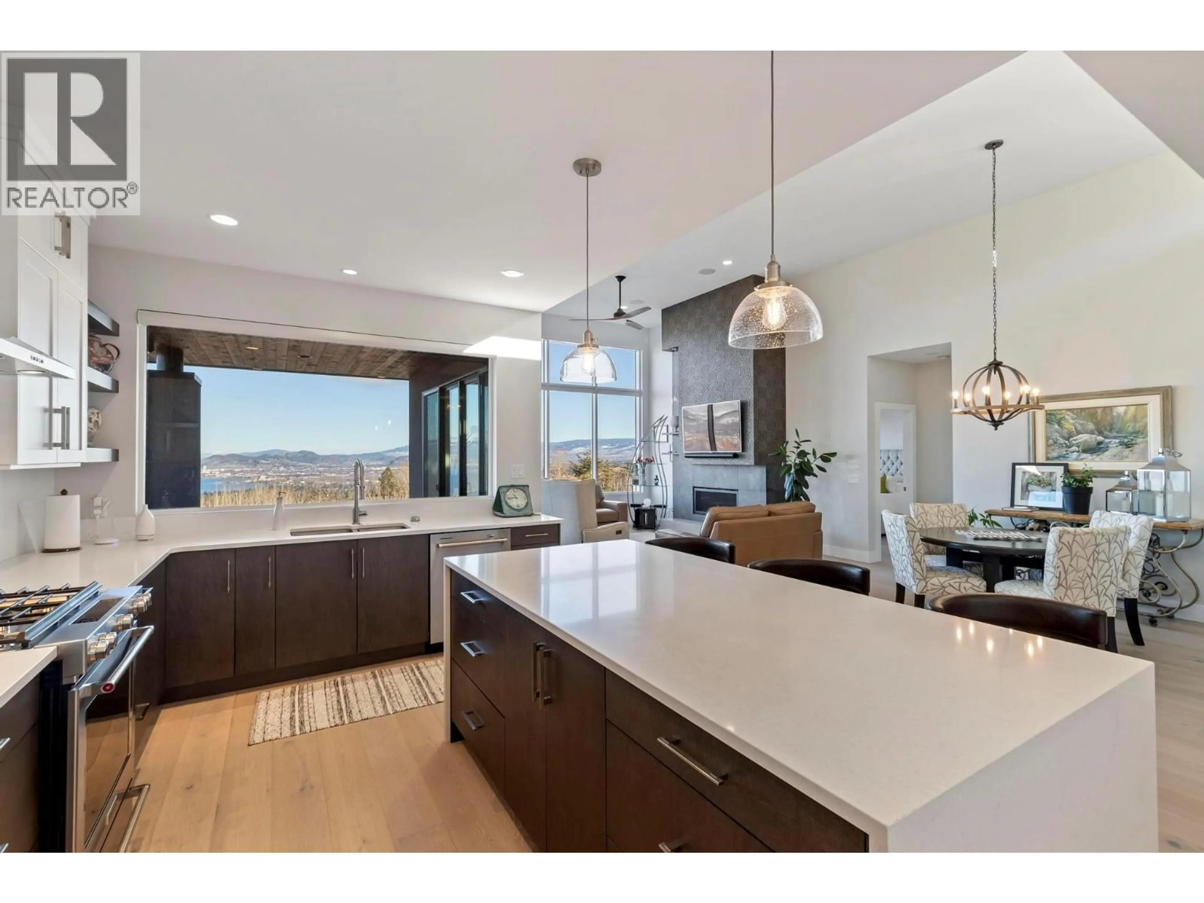 Open concept kitchen, unknown for 484 SPARROW HAWK COURT, Kelowna British Columbia V1W0A6