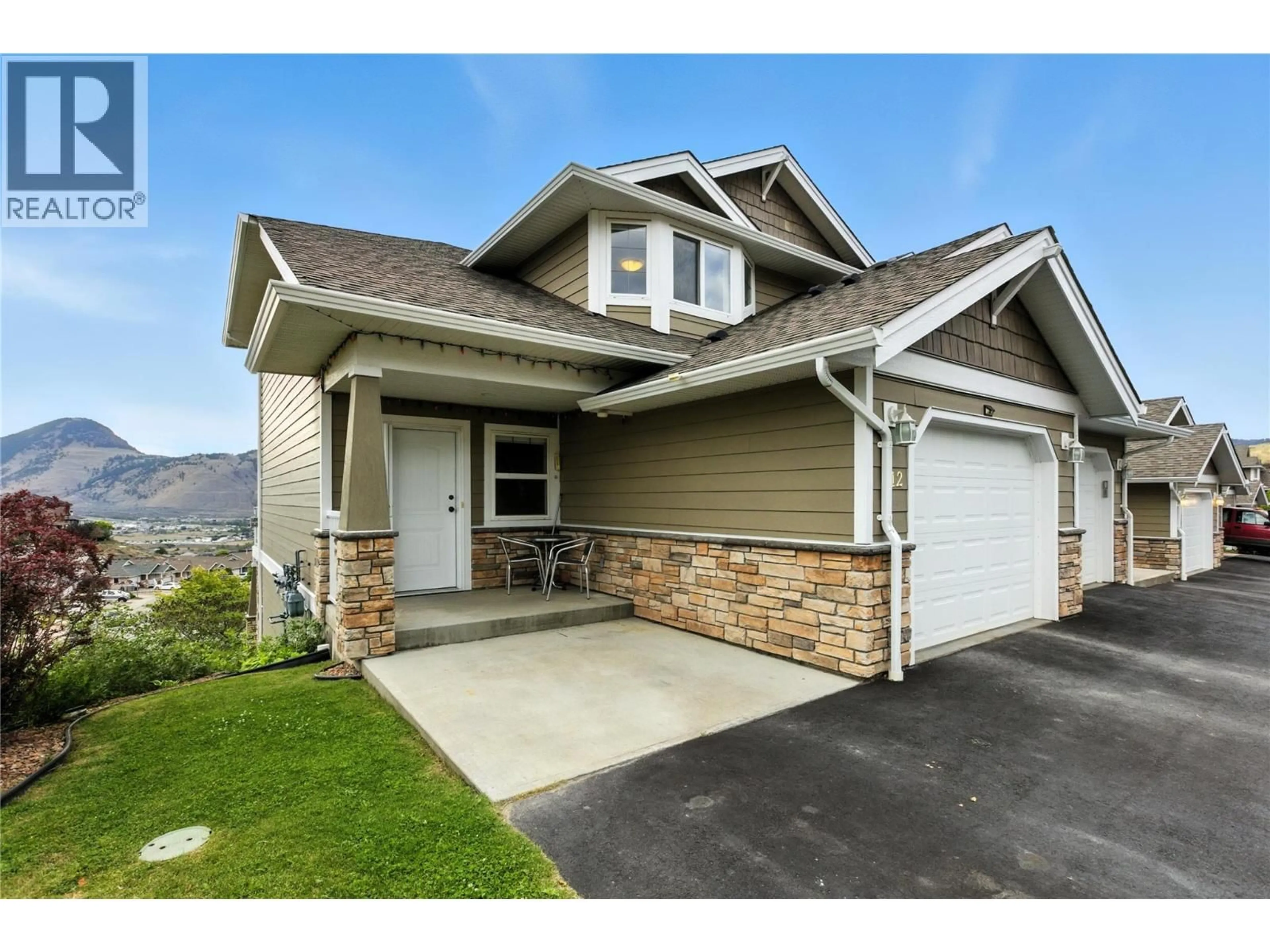 Home with vinyl exterior material, mountain view for 12 - 1885 GRASSLANDS BOULEVARD, Kamloops British Columbia V2B0B8