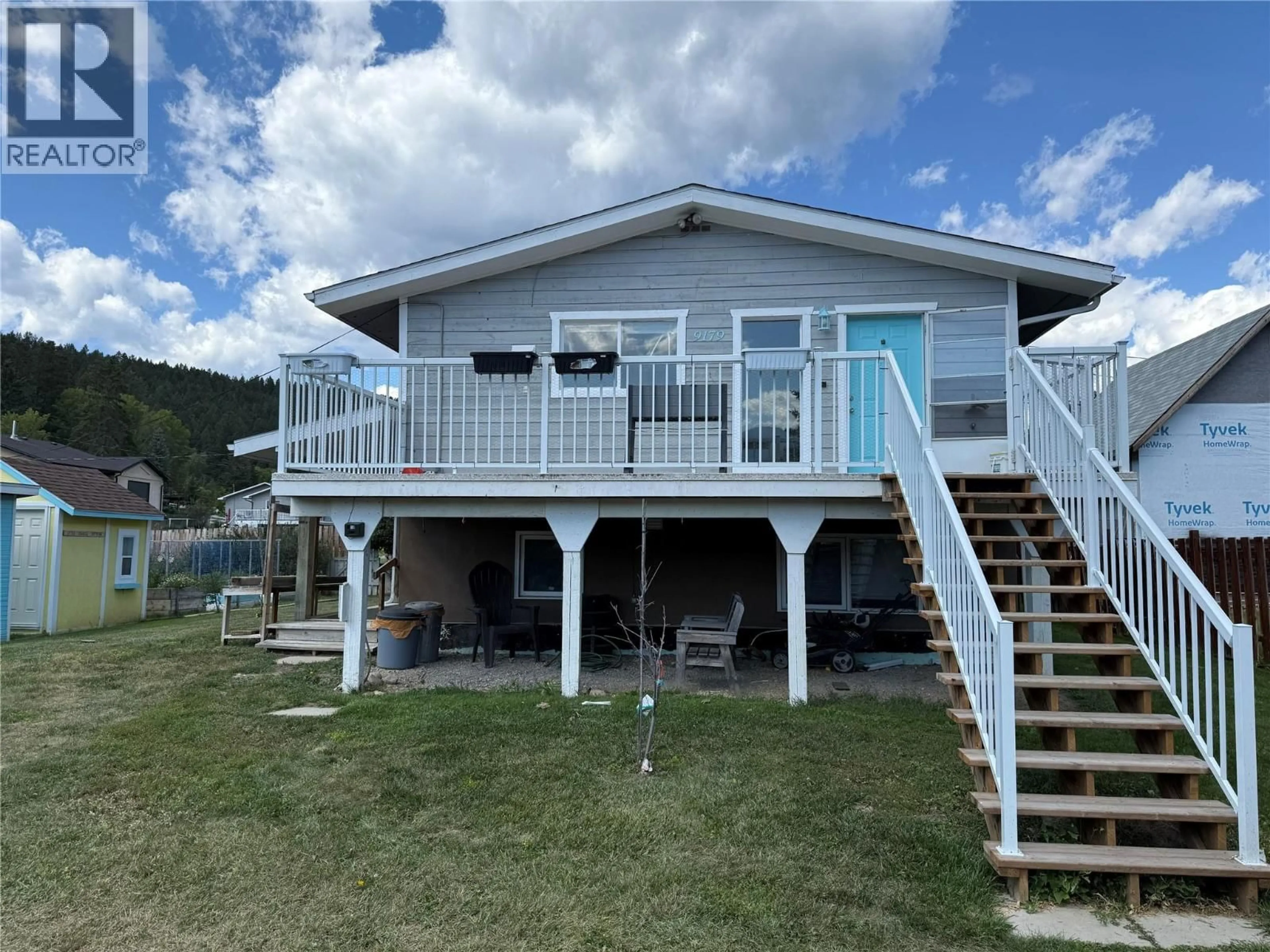 Home with vinyl exterior material, water/lake/river/ocean view for 9179 STARKE AVENUE, Wilmer British Columbia V0A1K5