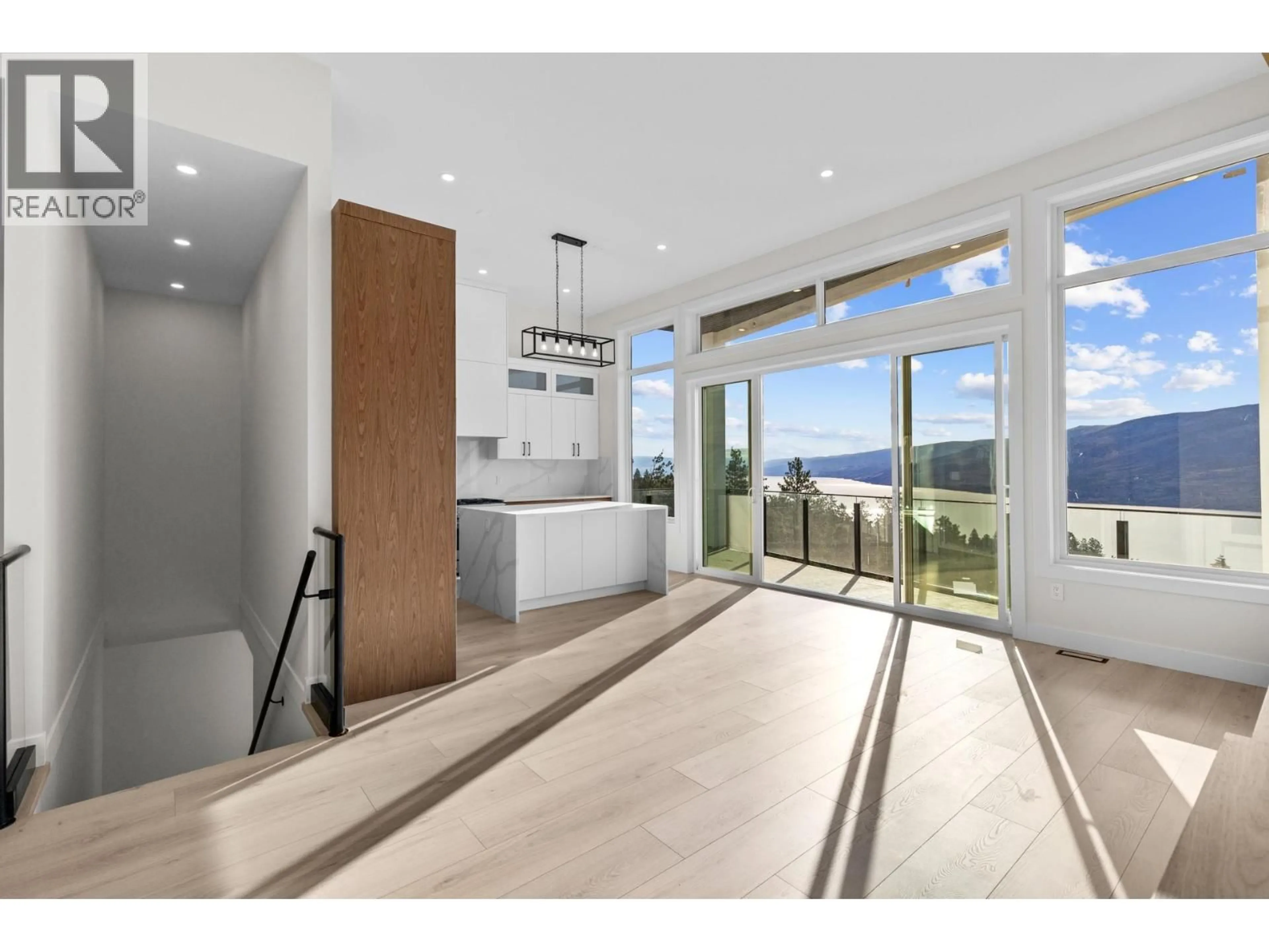 Unknown for 6048 GERRIE ROAD, Peachland British Columbia V0H1X4