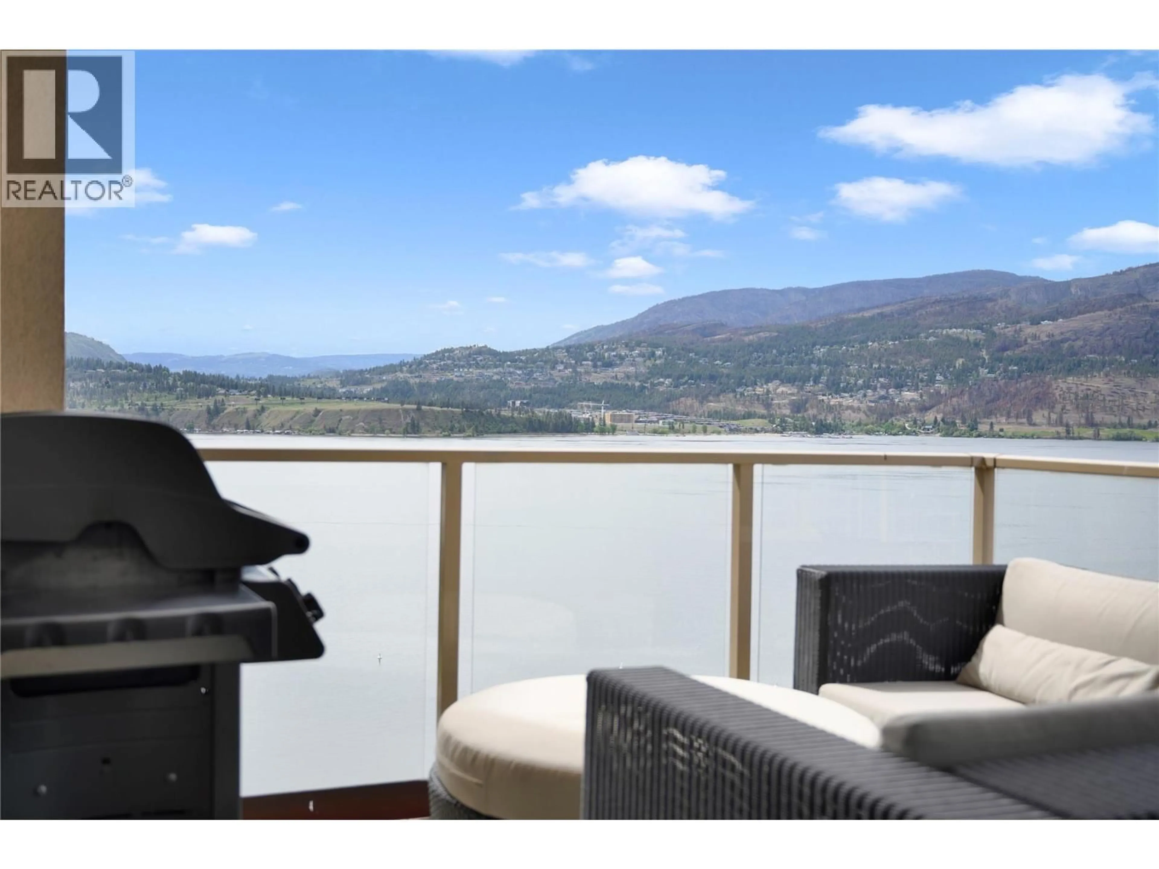 Balcony in the apartment, water/lake/river/ocean view for 1703 - 1128 SUNSET DRIVE, Kelowna British Columbia V1Y9W7
