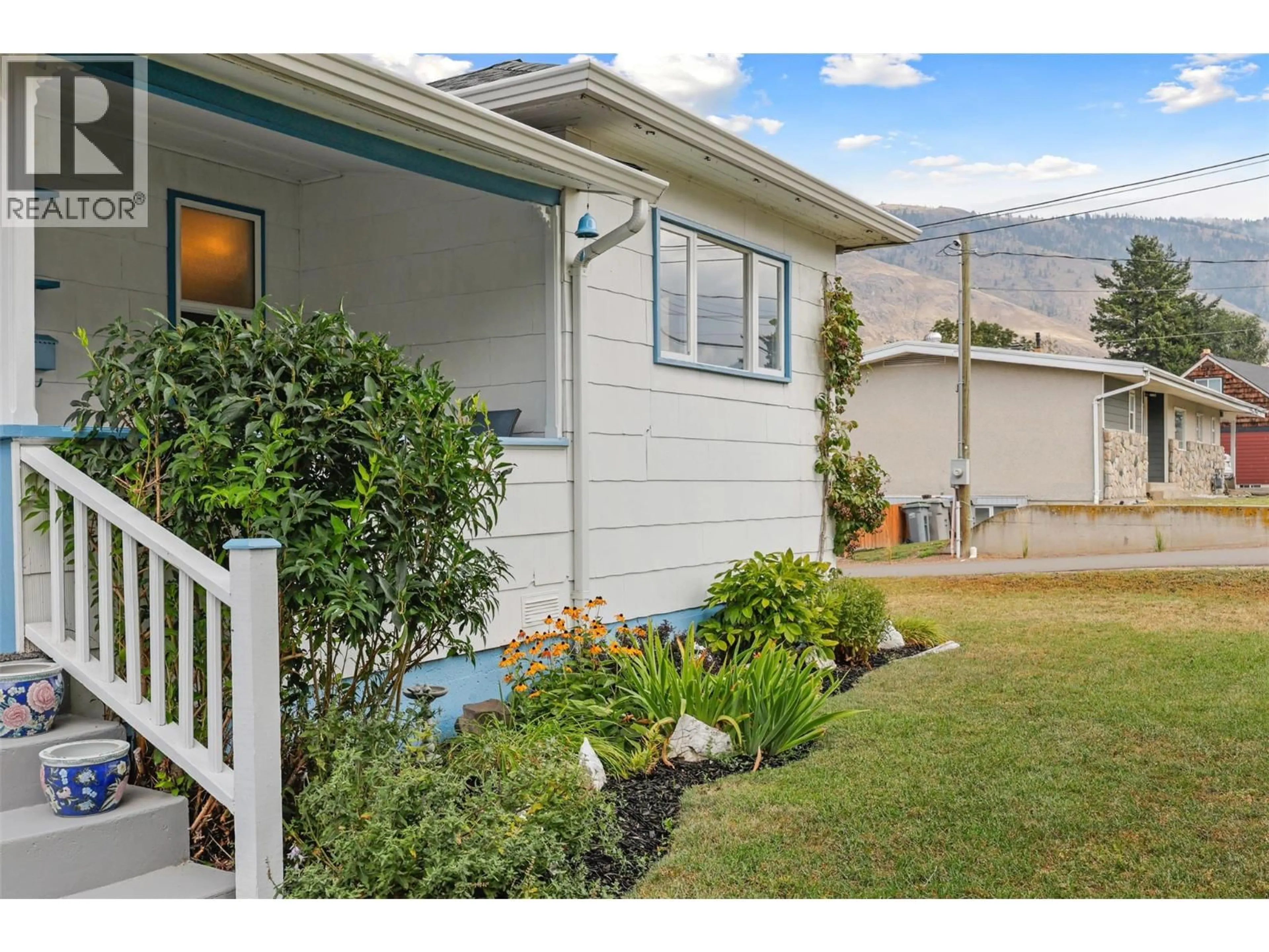 Home with vinyl exterior material, street for 2152 CRESCENT DRIVE, Kamloops British Columbia V2C4J5