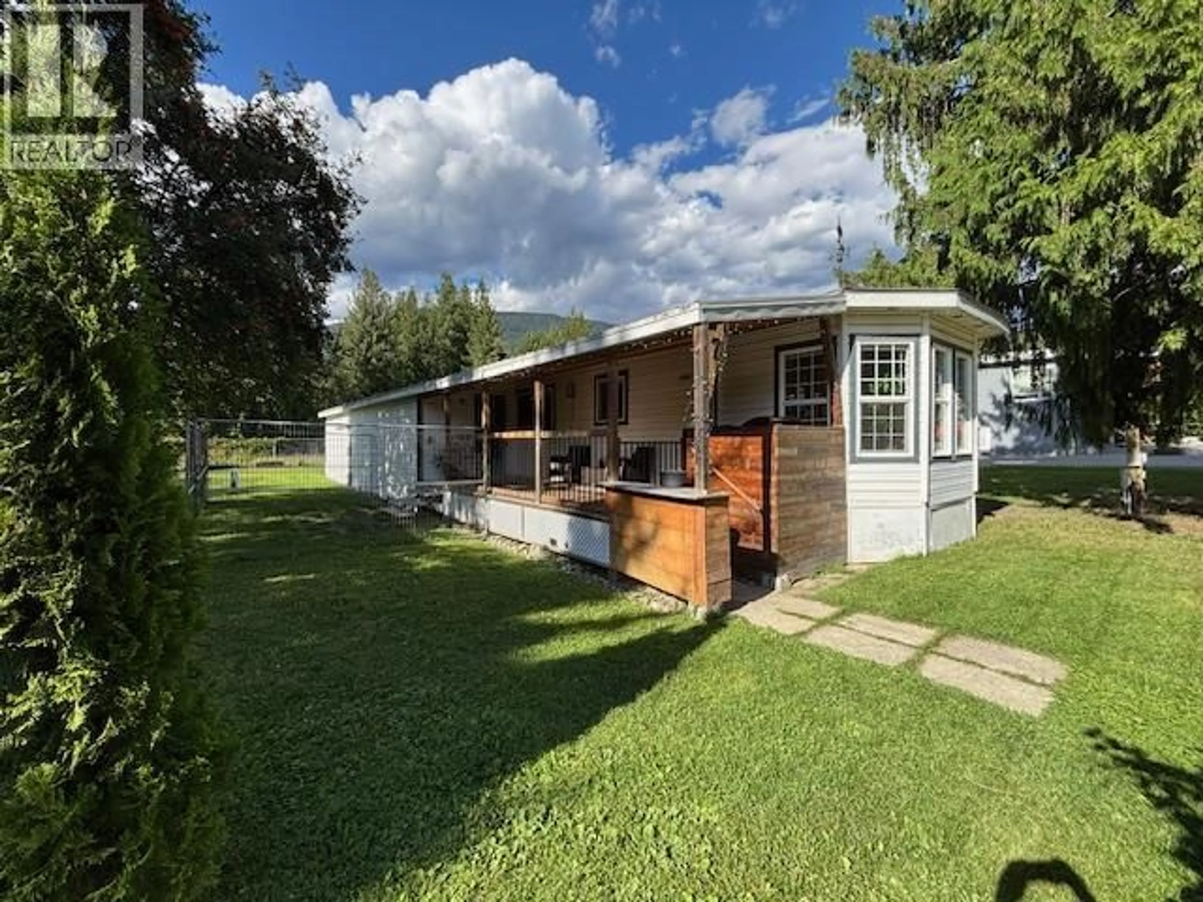 A pic from outside/outdoor area/front of a property/back of a property/a pic from drone, street for 7 - 1442 ILLECILLEWAET ROAD, Revelstoke British Columbia V0E2S0