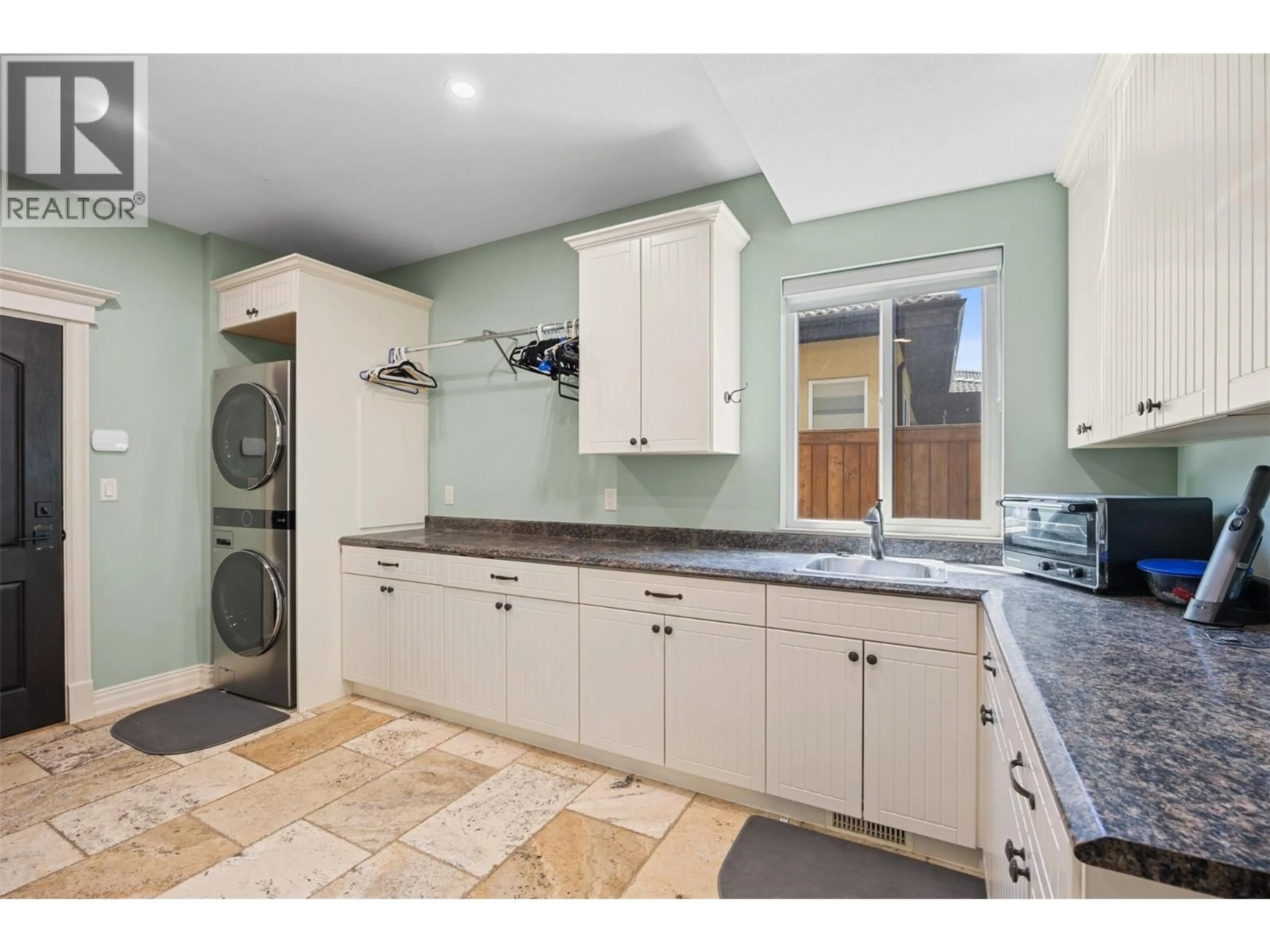 Unknown for 3013 VISAO COURT, Kamloops British Columbia V2H0C6