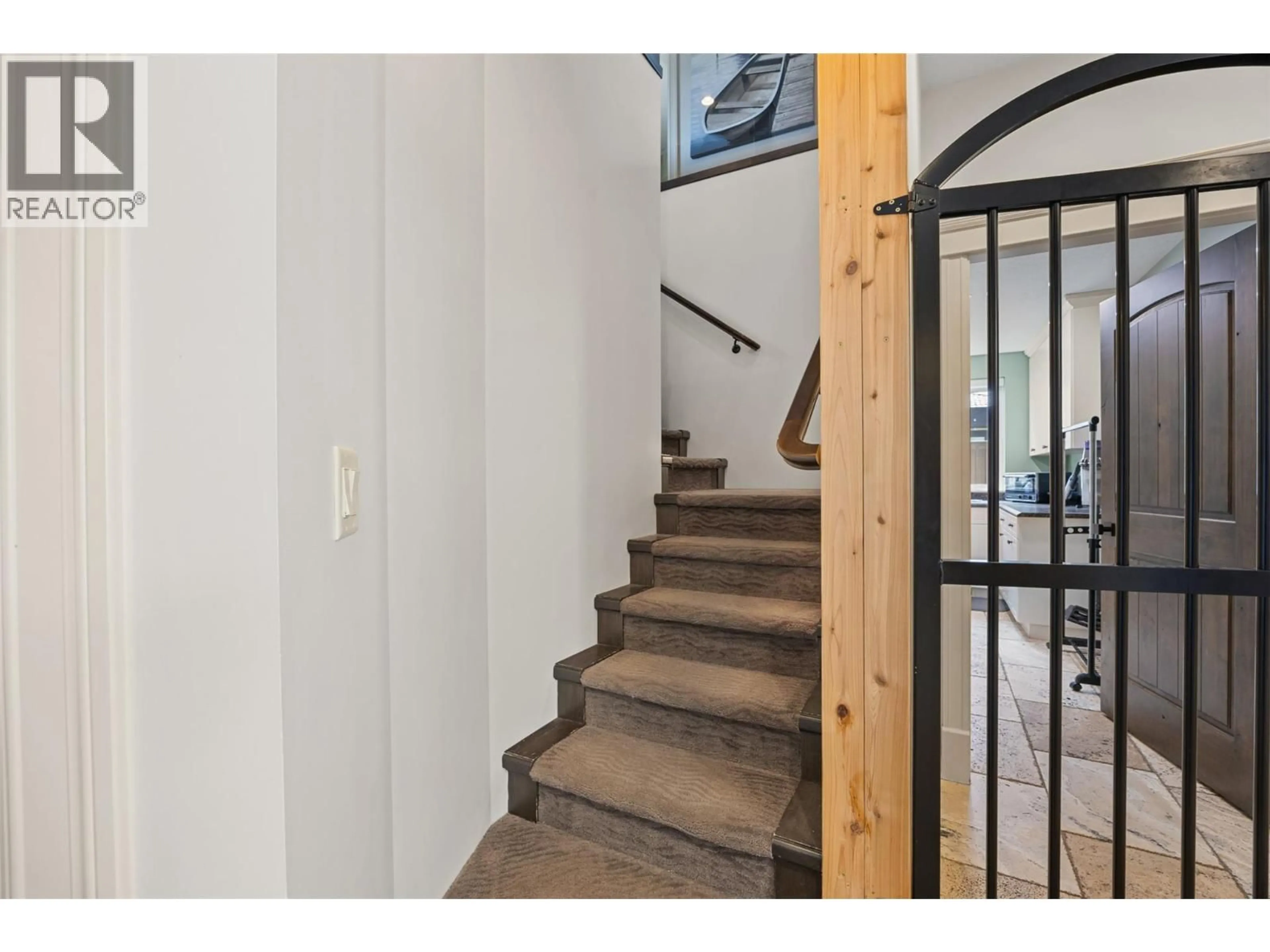 Indoor entryway for 3013 VISAO COURT, Kamloops British Columbia V2H0C6