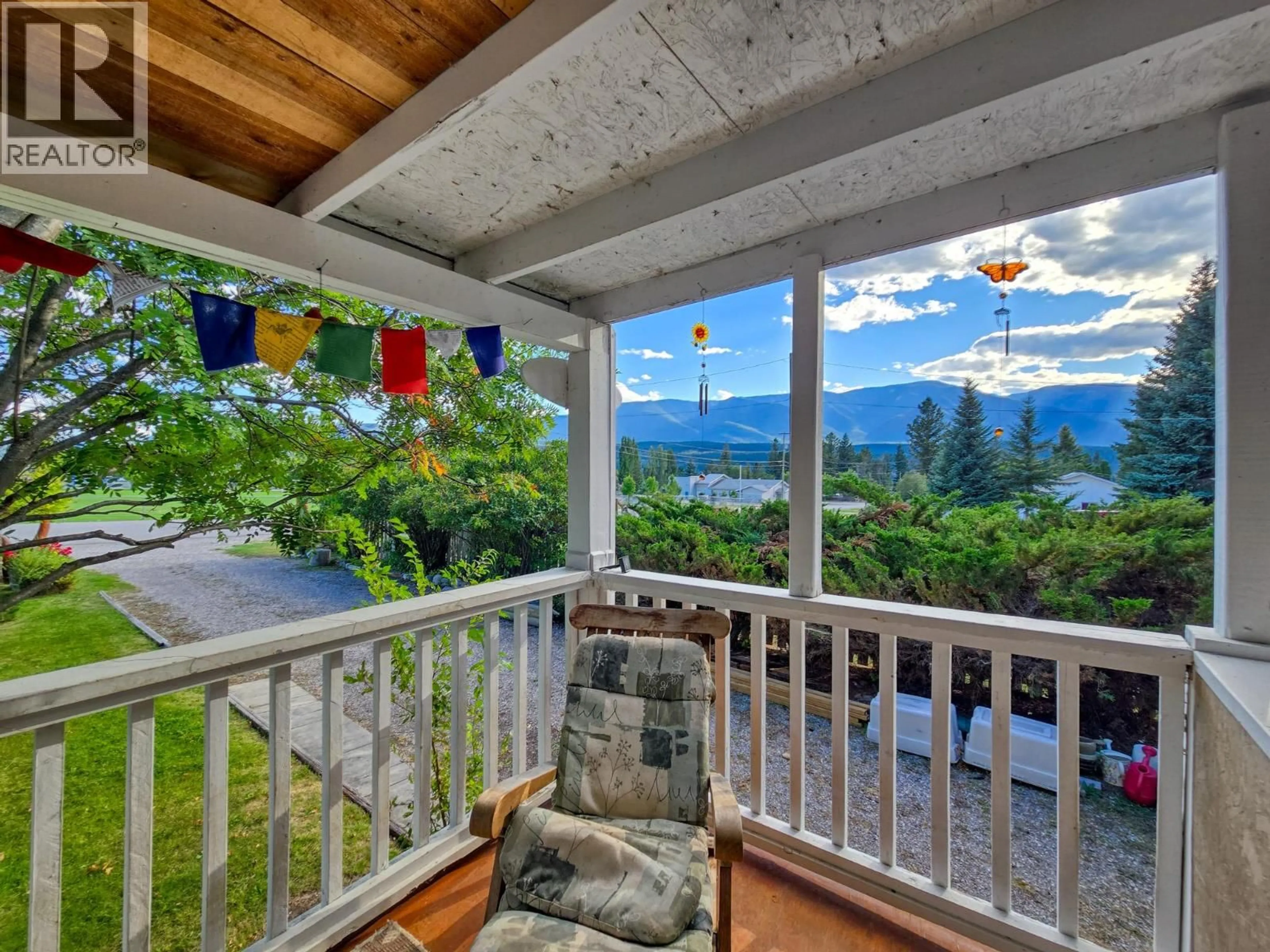 Patio, water/lake/river/ocean view for 4755 NORTH STREET, Windermere British Columbia V0B2L2
