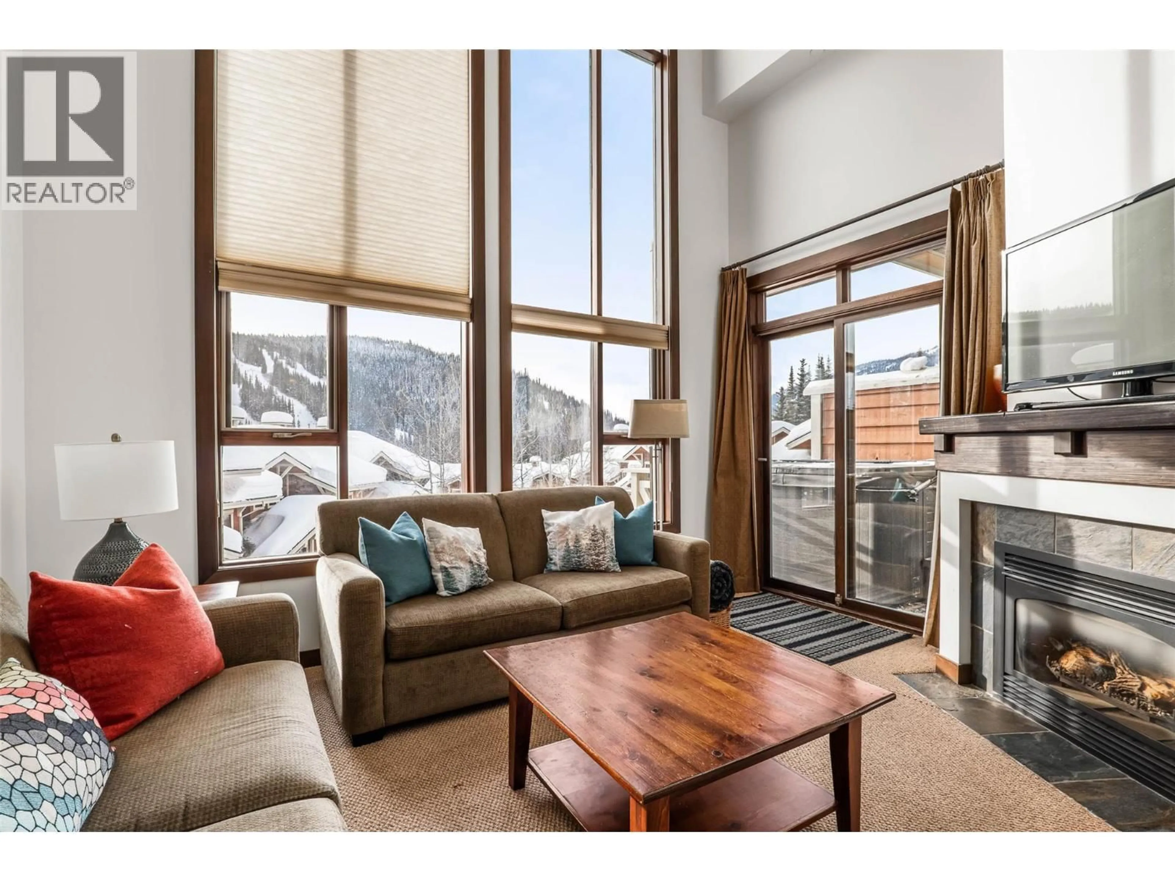 Living room with furniture, unknown for 54 - 5005 VALLEY DRIVE, Sun Peaks British Columbia V0E5N0