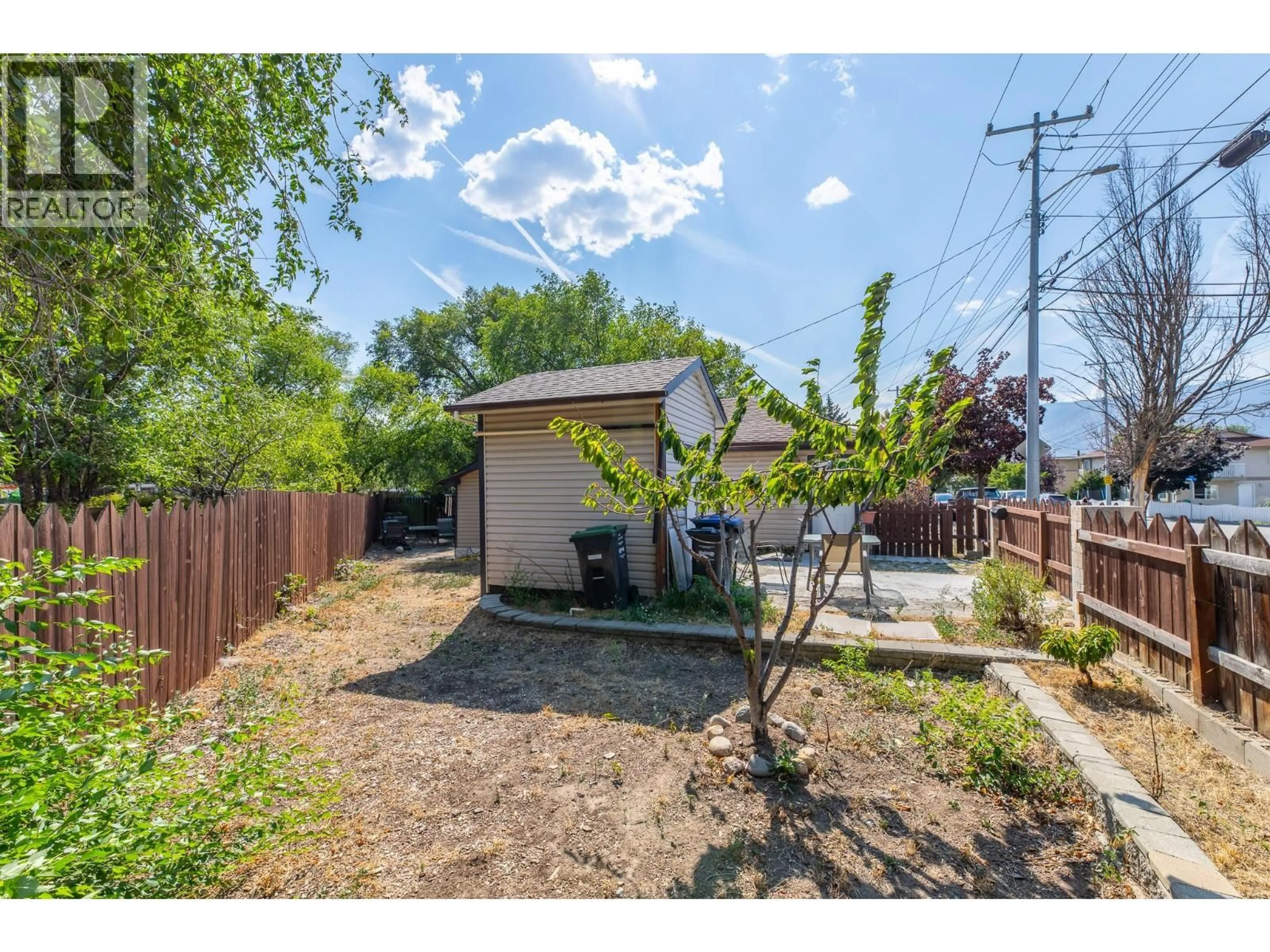 A pic from outside/outdoor area/front of a property/back of a property/a pic from drone, street for 508 ECKHARDT AVENUE EAST, Penticton British Columbia V2A1Z8