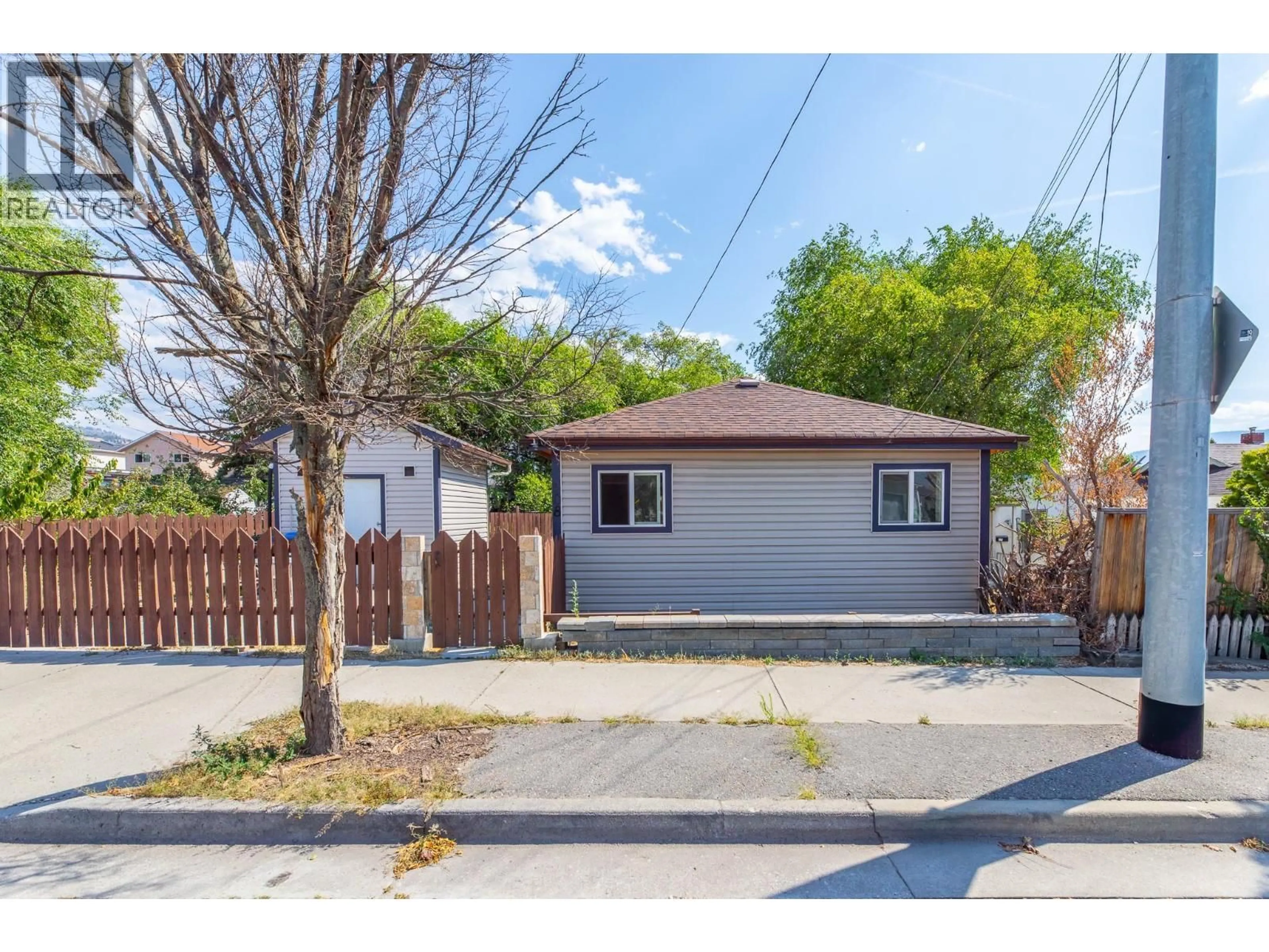 Unknown for 508 ECKHARDT AVENUE EAST, Penticton British Columbia V2A1Z8