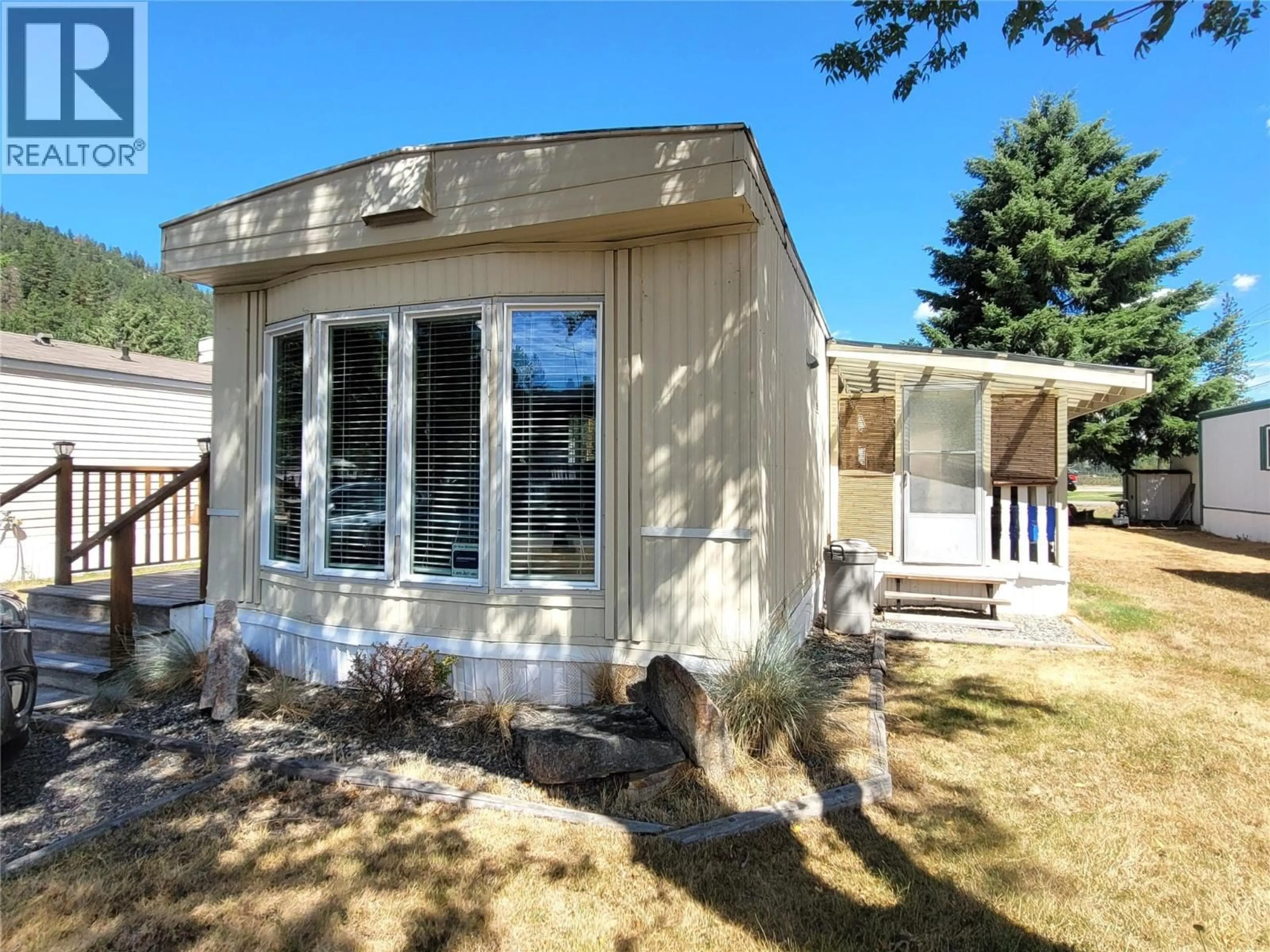 Home with vinyl exterior material, water/lake/river/ocean view for 15 - 7105 NORTH FORK ROAD, Grand Forks British Columbia V0H1H2