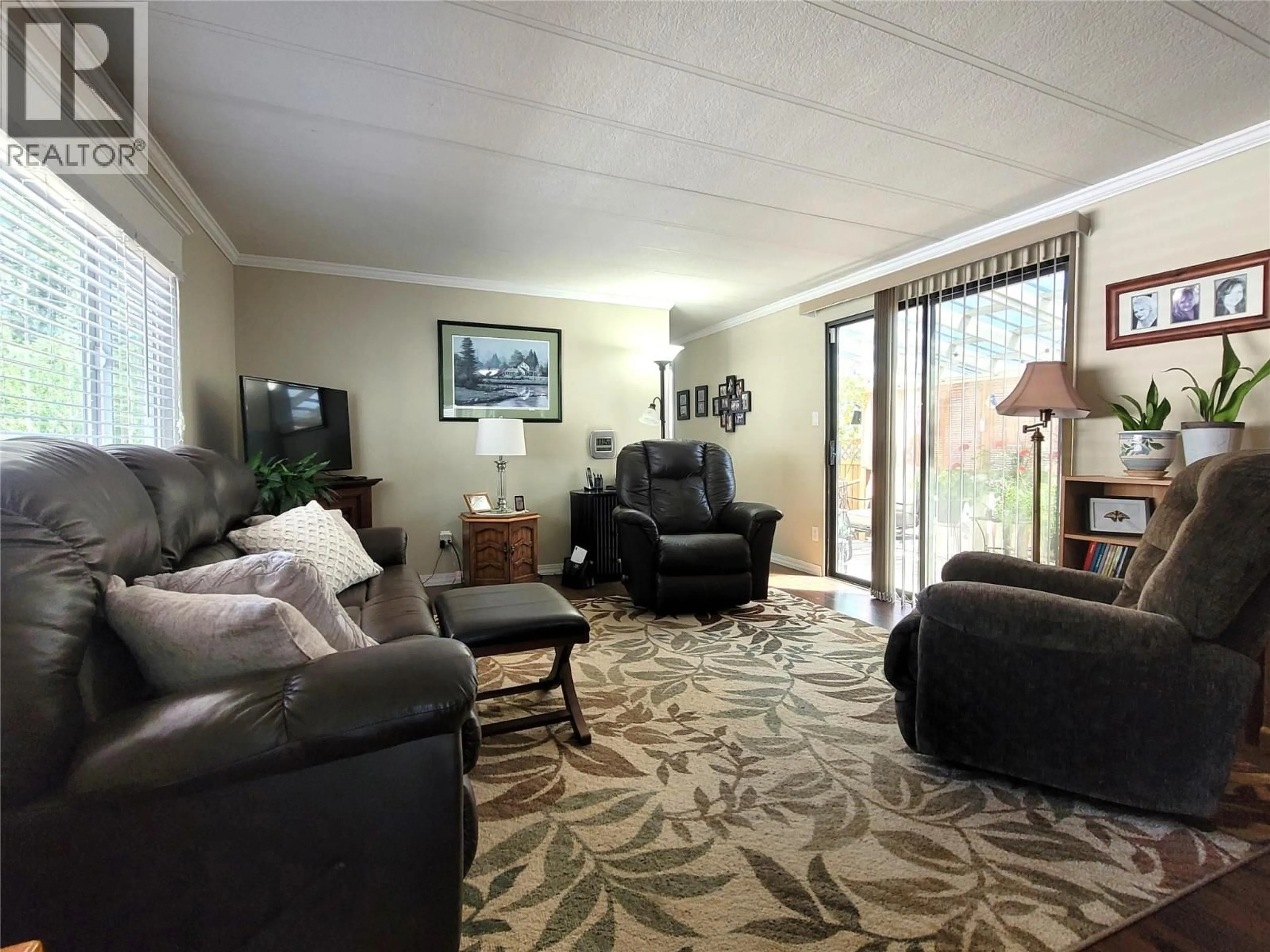 Living room with furniture, unknown for 15 - 7105 NORTH FORK ROAD, Grand Forks British Columbia V0H1H2