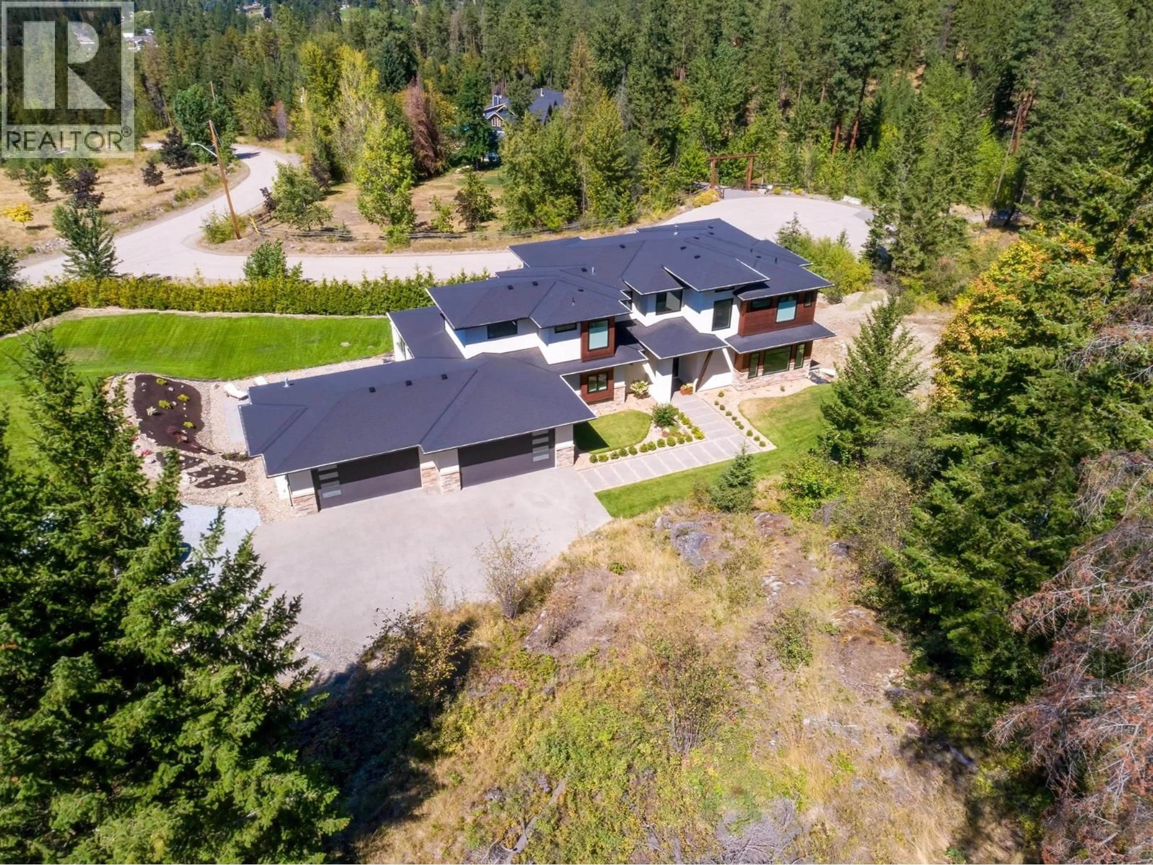 A pic from outside/outdoor area/front of a property/back of a property/a pic from drone, unknown for 4451 HAYES ROAD, Kelowna British Columbia V1W5A7