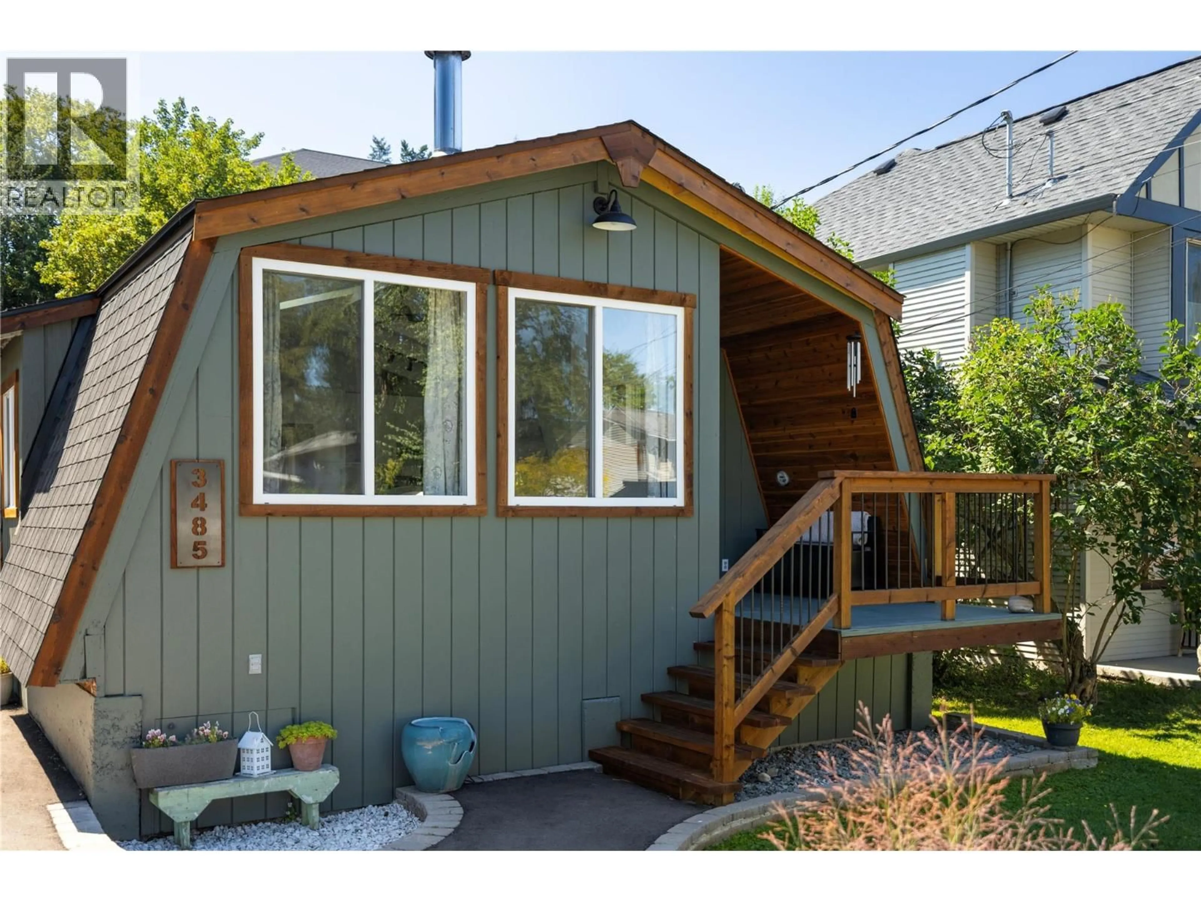 Home with vinyl exterior material, street for 3485 JACKSON AVENUE, Armstrong British Columbia V0E1B2
