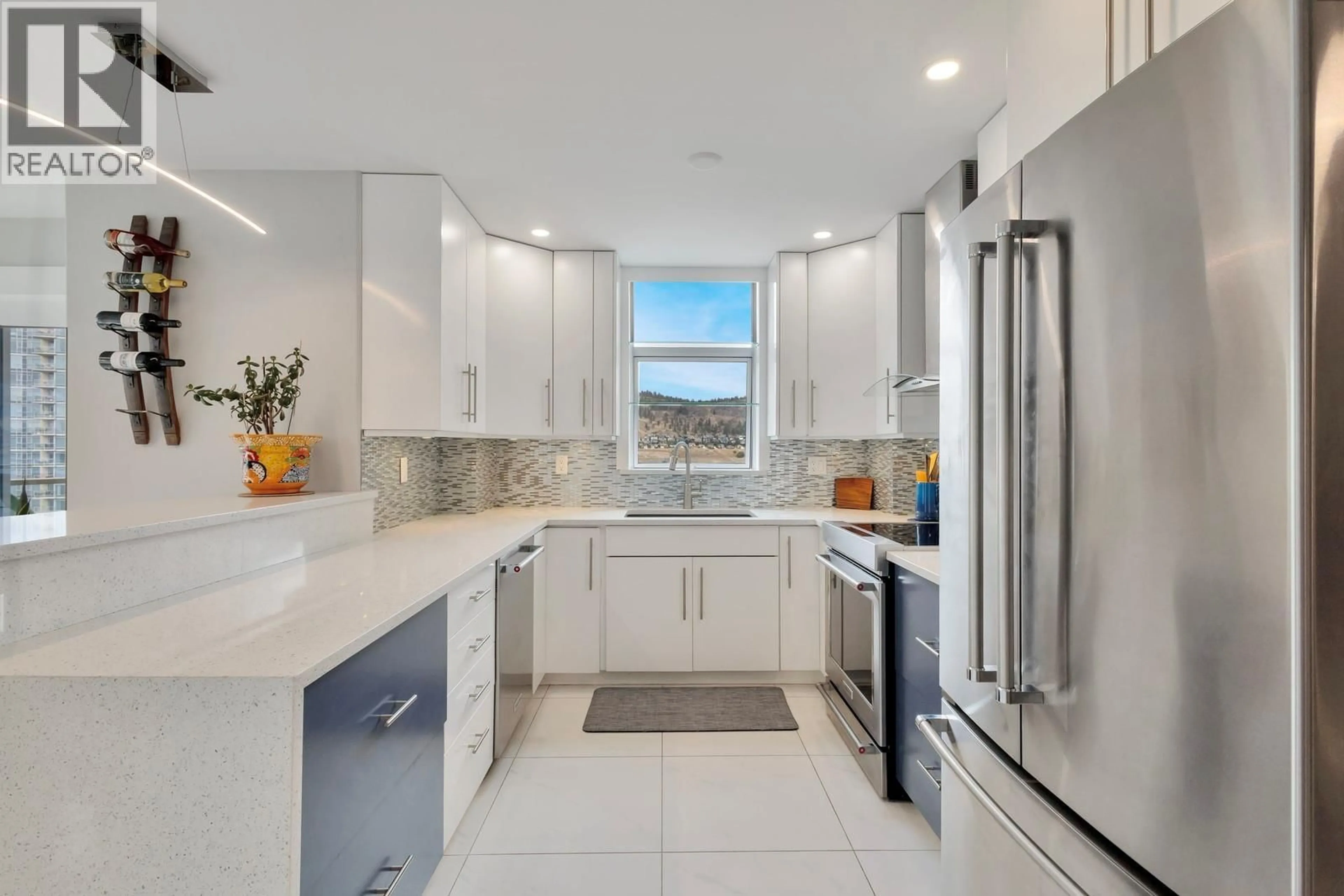 Contemporary kitchen, ceramic/tile floor for 1505 - 1128 SUNSET DRIVE, Kelowna British Columbia V1Y9W7