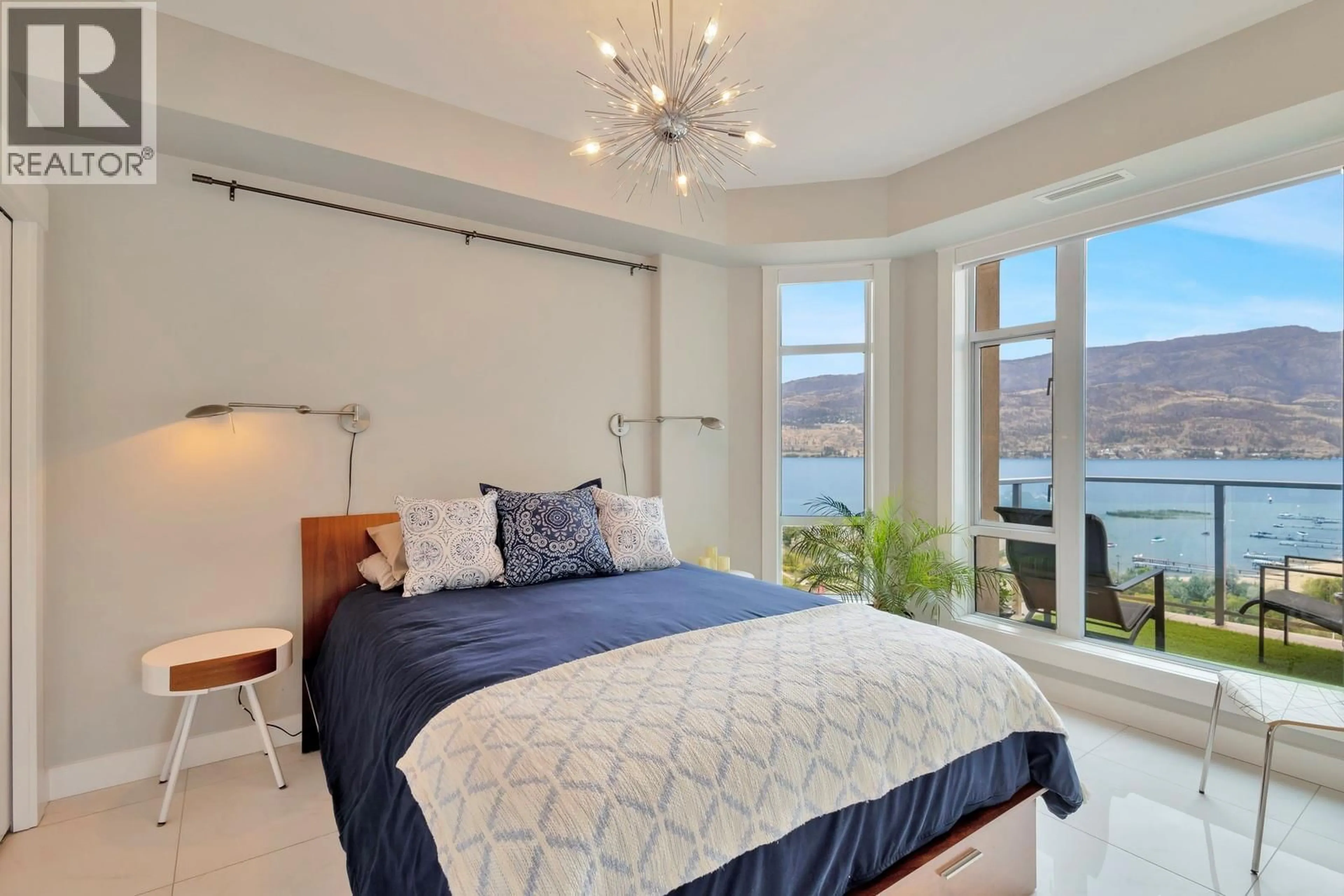 Bedroom with bed, unknown for 1505 - 1128 SUNSET DRIVE, Kelowna British Columbia V1Y9W7