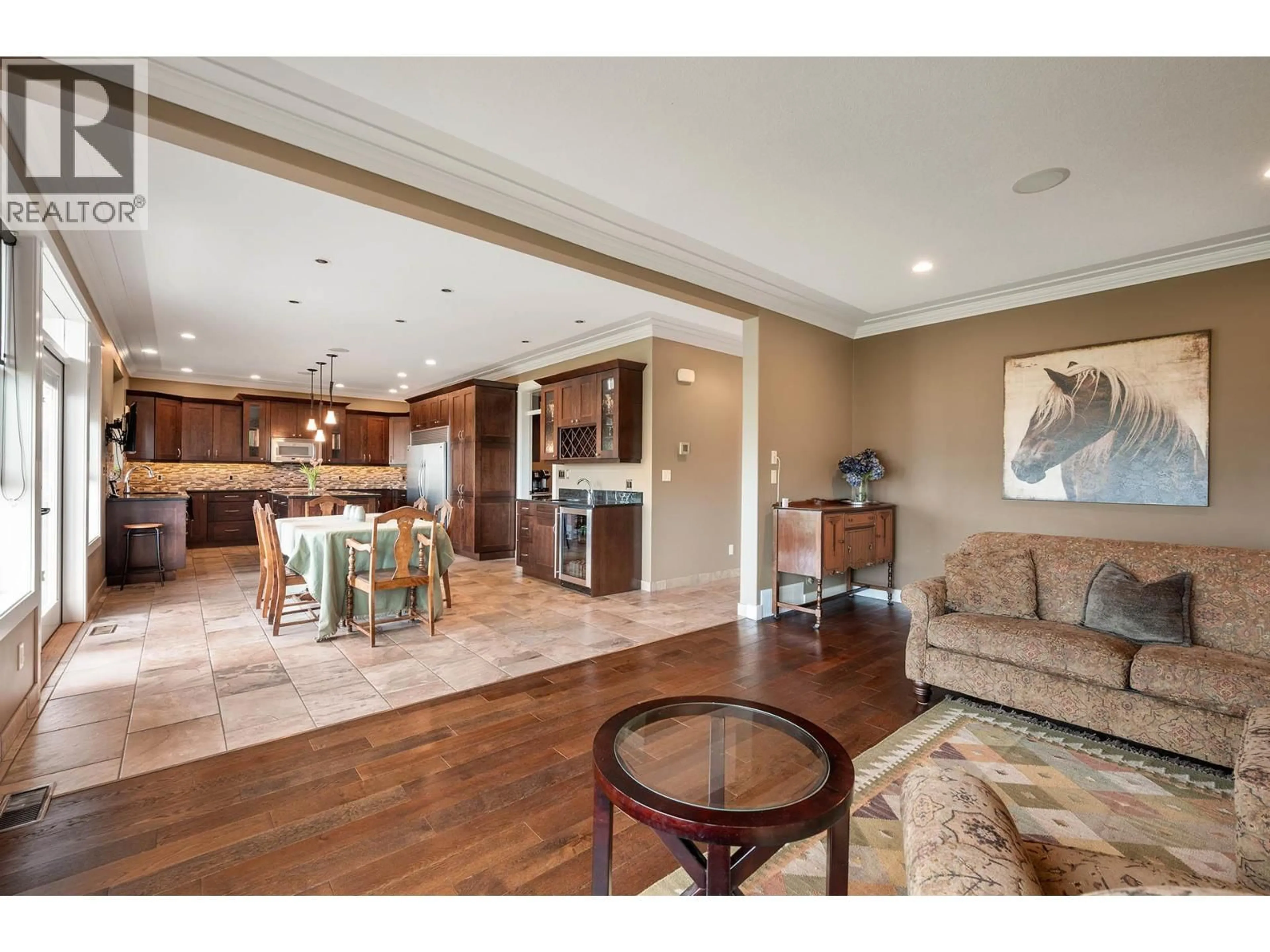 Open concept kitchen, unknown for 341 FERNIE PLACE, Kamloops British Columbia V2C6S4