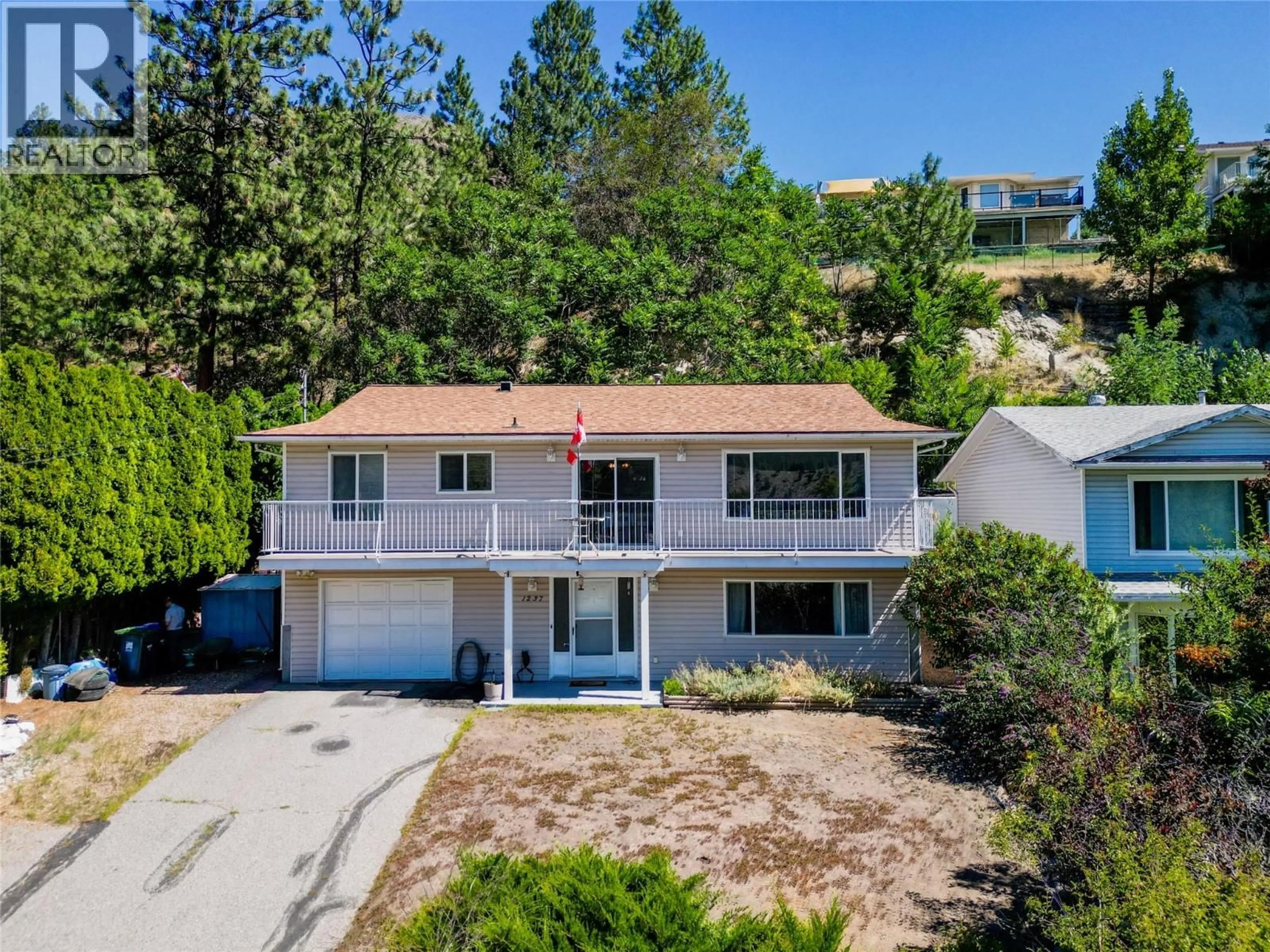 A pic from outside/outdoor area/front of a property/back of a property/a pic from drone, unknown for 1237 MCLEAN CREEK ROAD, Okanagan Falls British Columbia V0H1R1