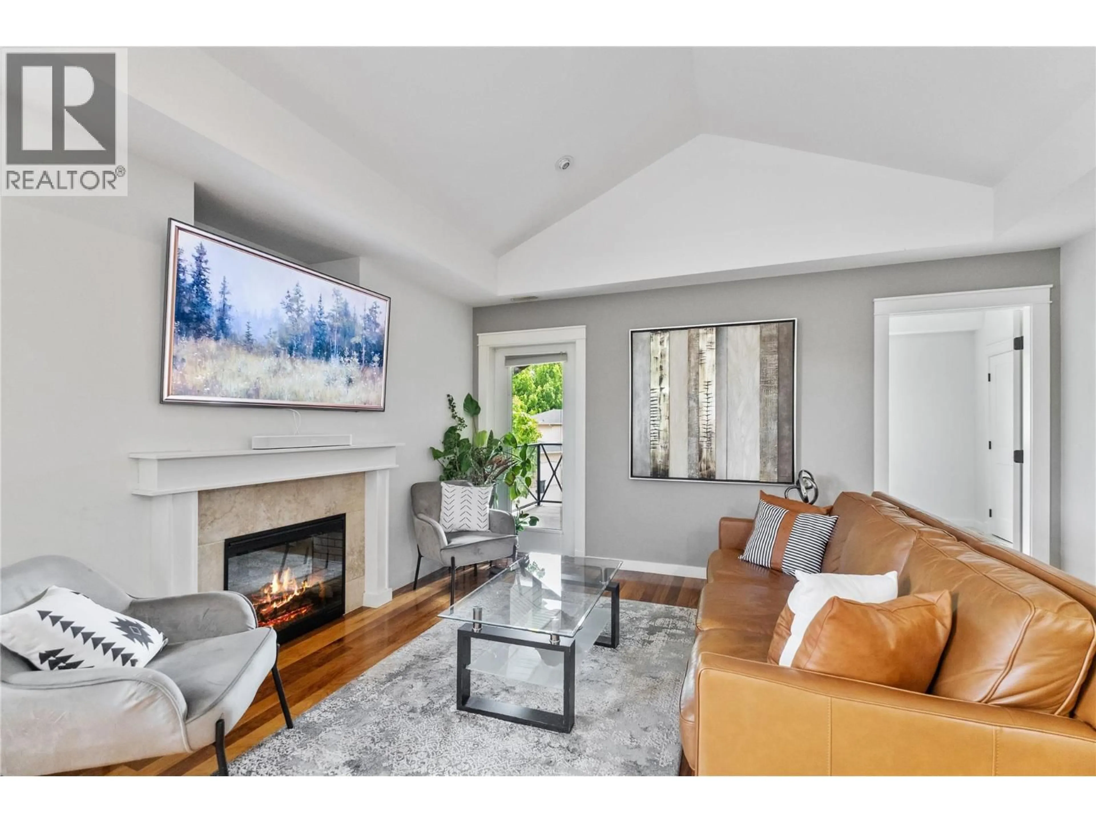 Living room with furniture, unknown for 219 - 511 YATES ROAD, Kelowna British Columbia V1V2X2
