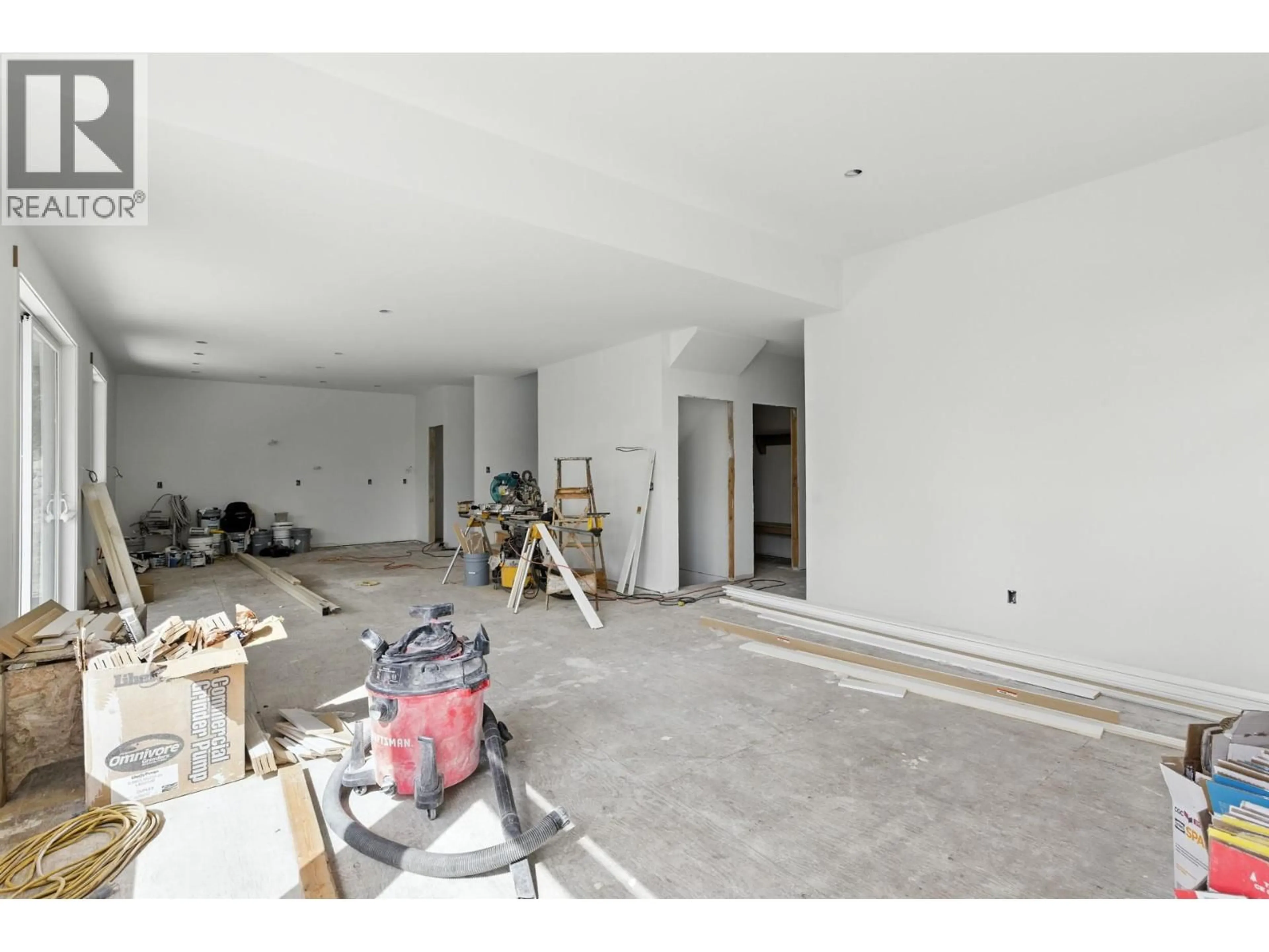 A pic of a room for 2208 SURREY ROAD, West Kelowna British Columbia V1Z2L3