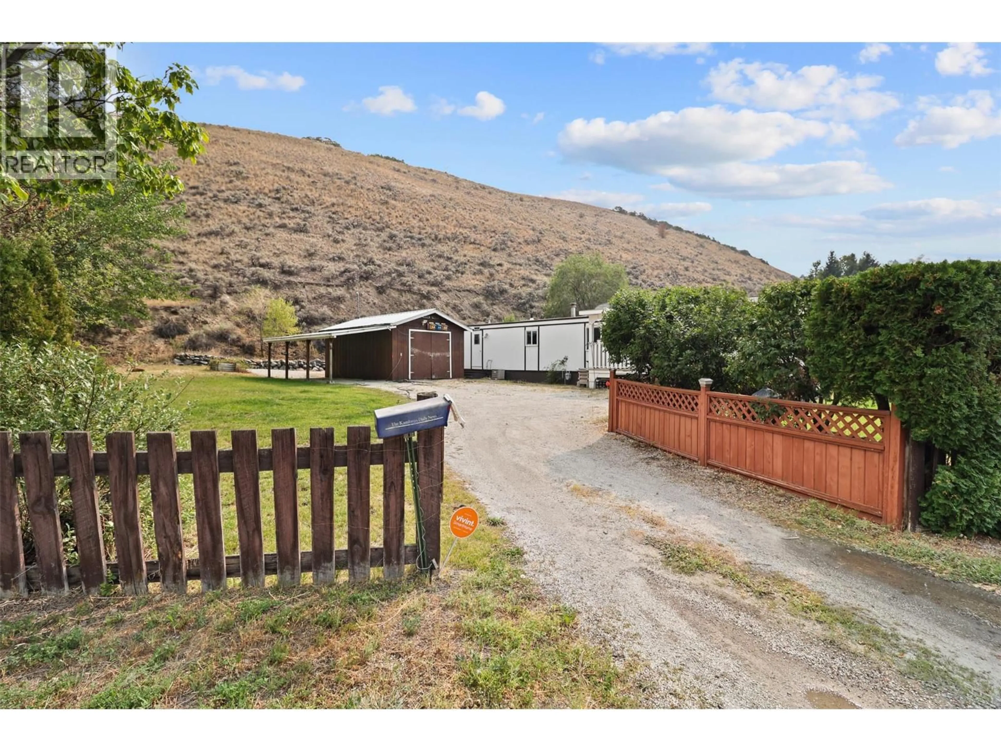 A pic from outside/outdoor area/front of a property/back of a property/a pic from drone, mountain view for 102 BARNES ROAD, Ashcroft British Columbia V0K2P0