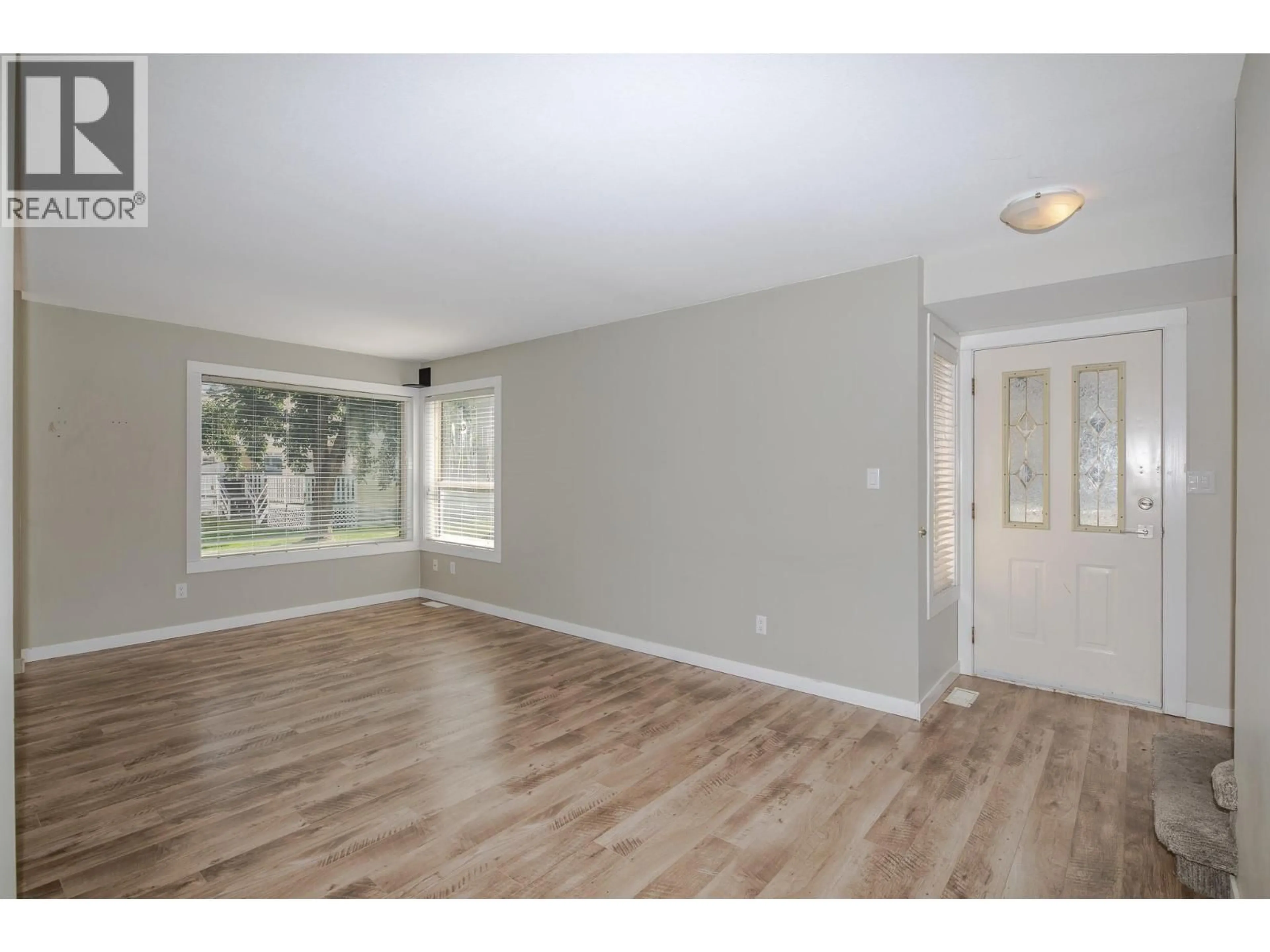 A pic of a room for 161 - 1458 PENTICTON AVENUE, Penticton British Columbia V2A8L3