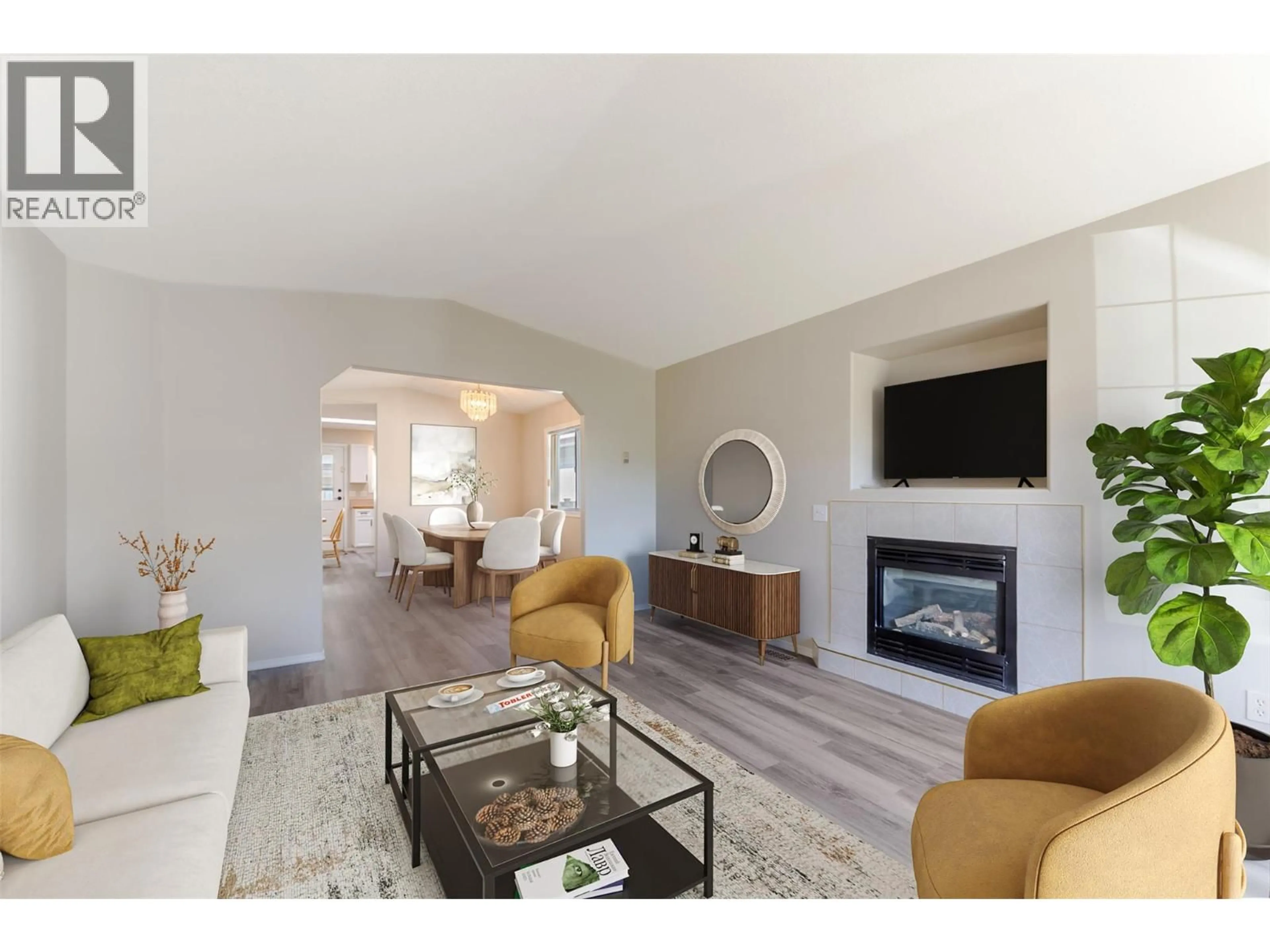 Living room with furniture, unknown for 1027 DYNES AVENUE, Penticton British Columbia V2A1E9