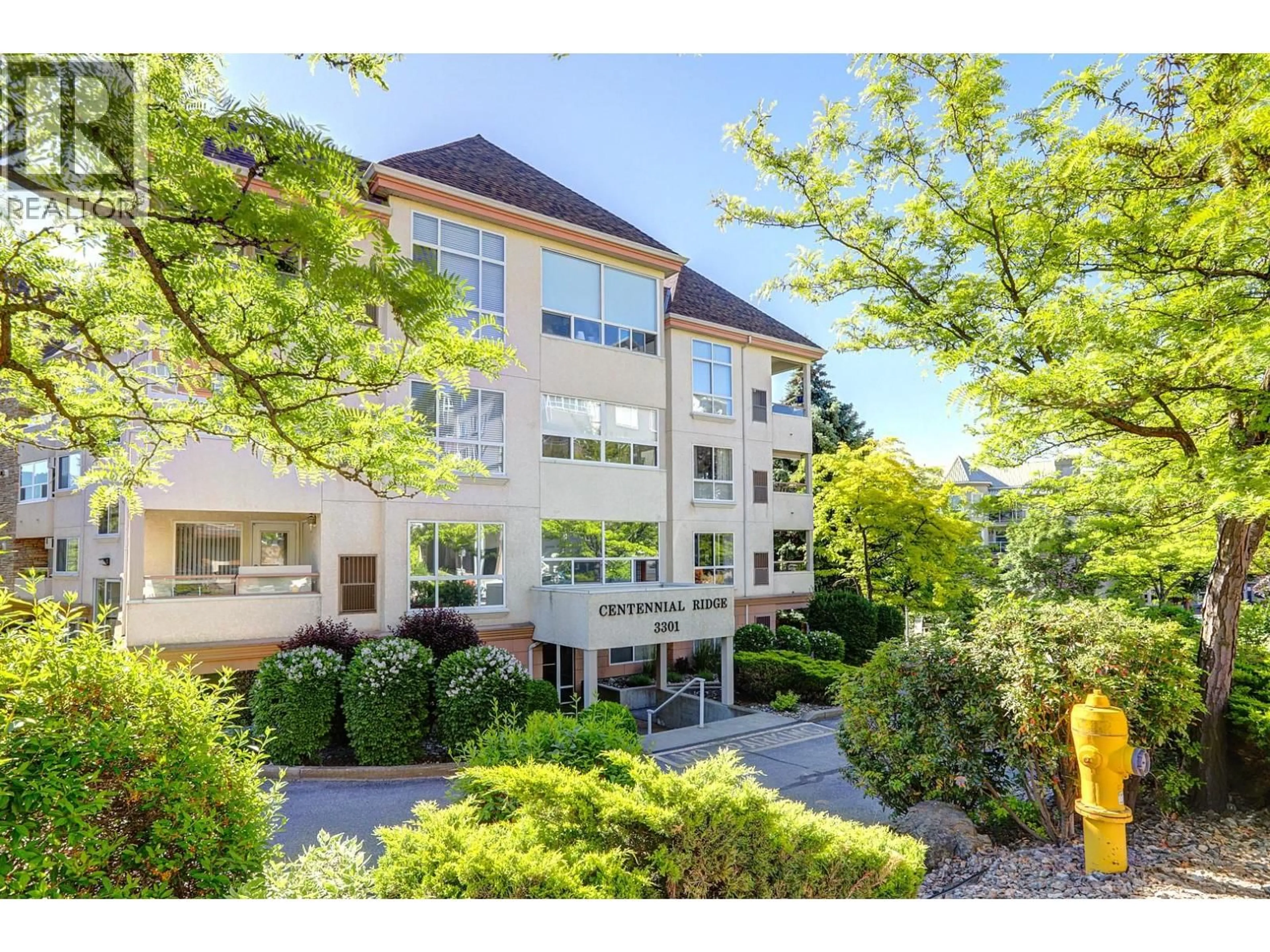 A pic from outside/outdoor area/front of a property/back of a property/a pic from drone, street for 107 - 3301 CENTENNIAL DRIVE, Vernon British Columbia V1T2T8