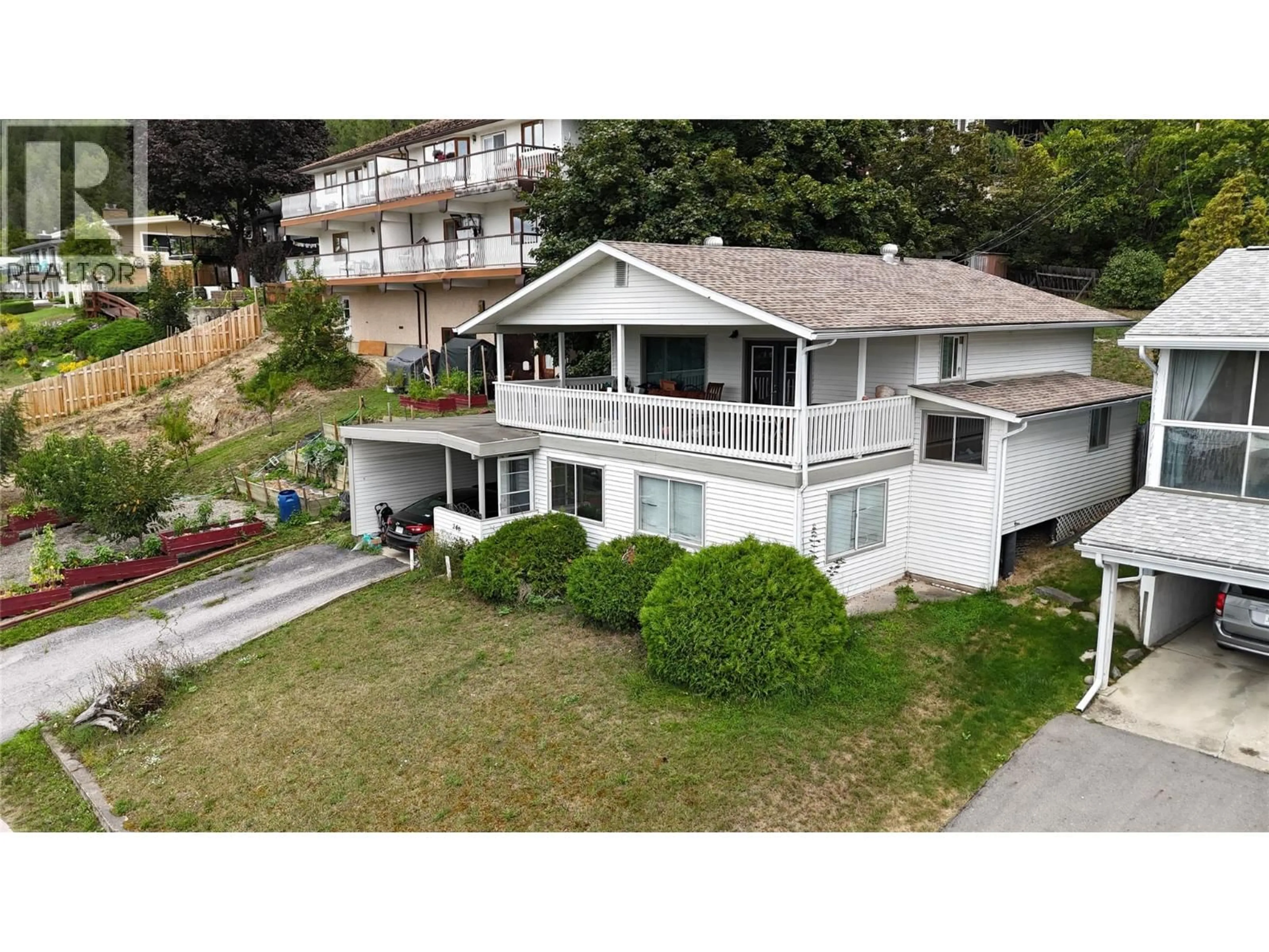 A pic from outside/outdoor area/front of a property/back of a property/a pic from drone, unknown for 246 21ST AVENUE NORTH, Creston British Columbia V0B1G5
