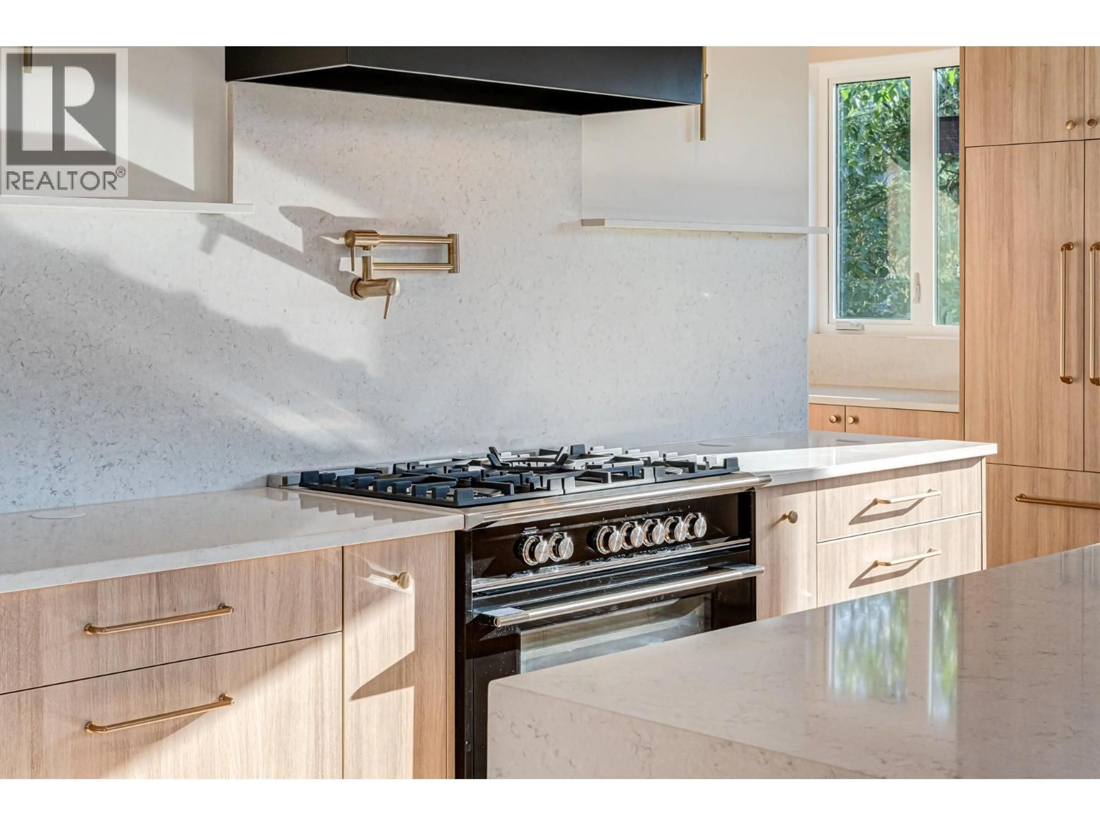 Contemporary kitchen, ceramic/tile floor for 16 PIEDMONT DRIVE, Fernie British Columbia V0B1M4