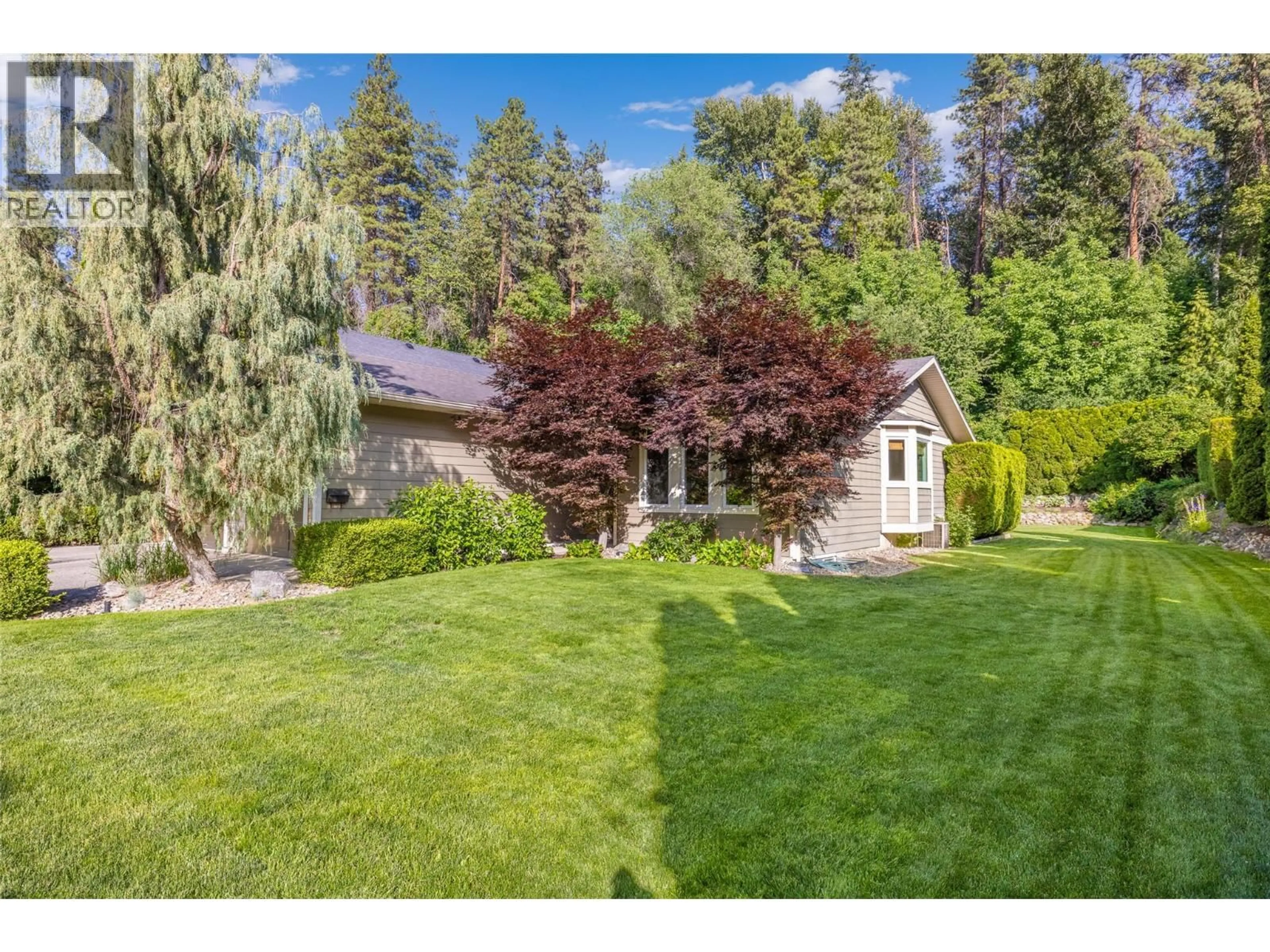 A pic from outside/outdoor area/front of a property/back of a property/a pic from drone, unknown for 2643 O'REILLY ROAD, Kelowna British Columbia V1W2X9