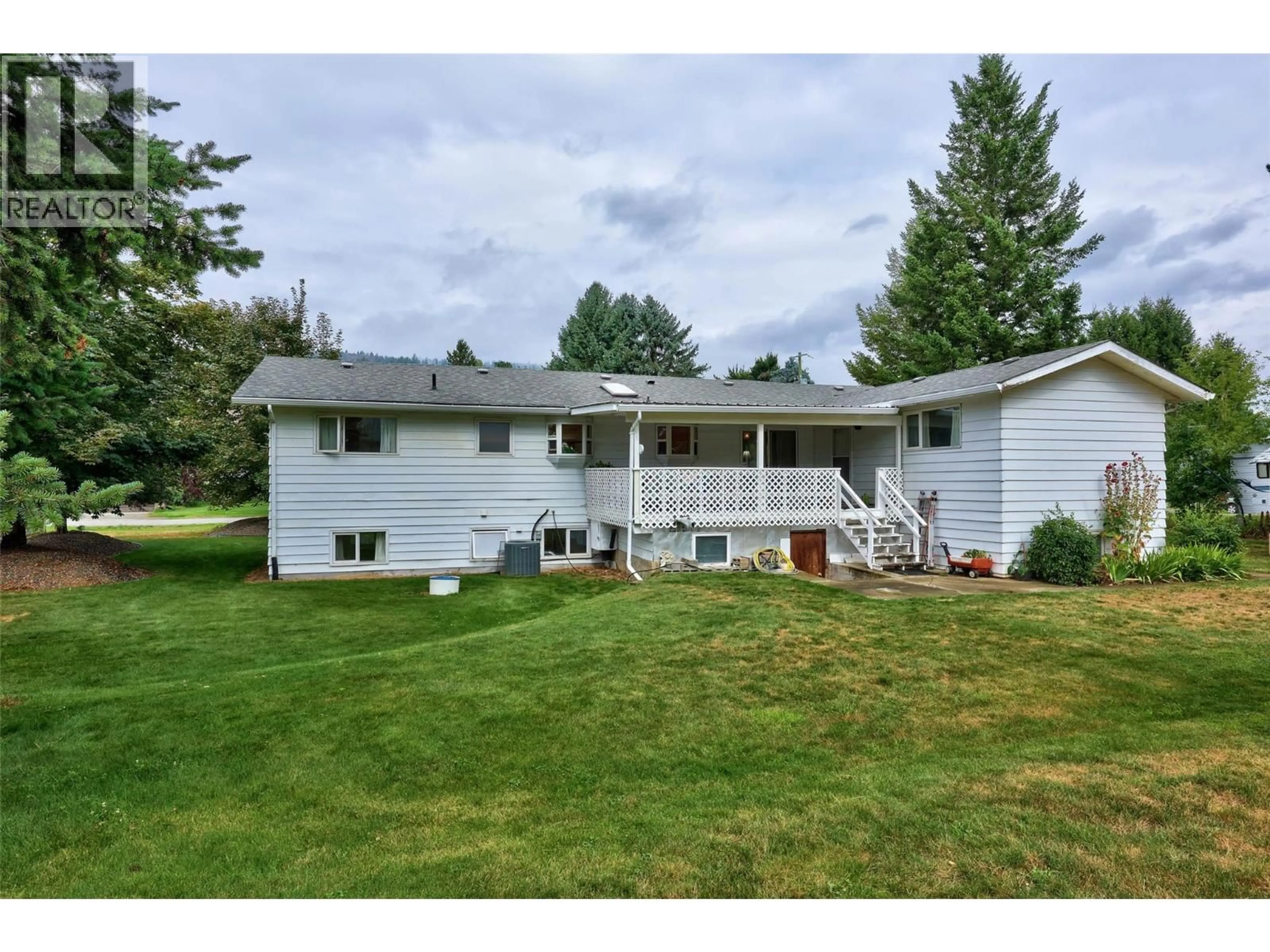 Home with vinyl exterior material, unknown for 4742 ASPEN PARK DRIVE, Kamloops British Columbia V2H1M5