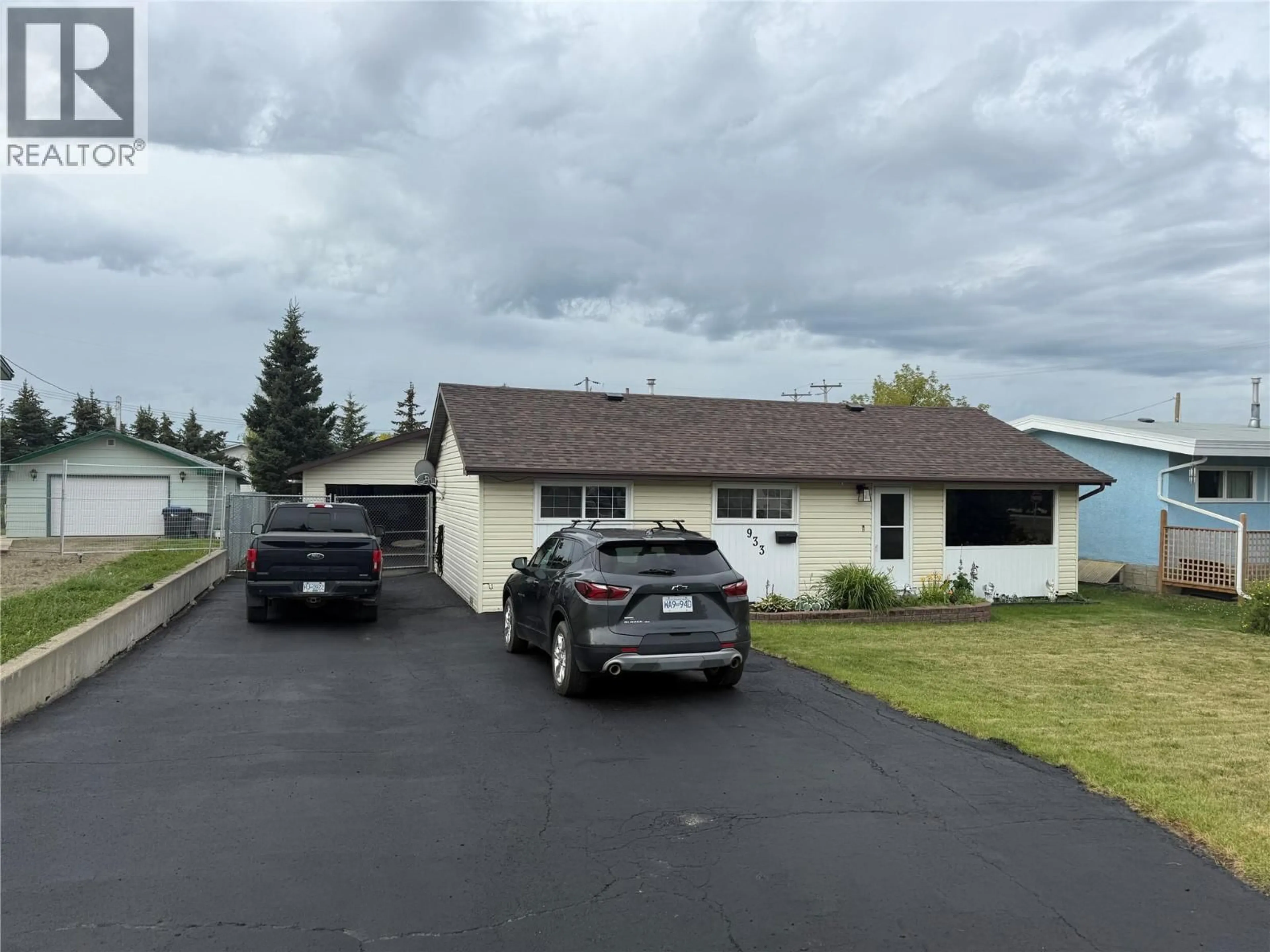 Unknown for 933 91 AVENUE, Dawson Creek British Columbia V1G1A9