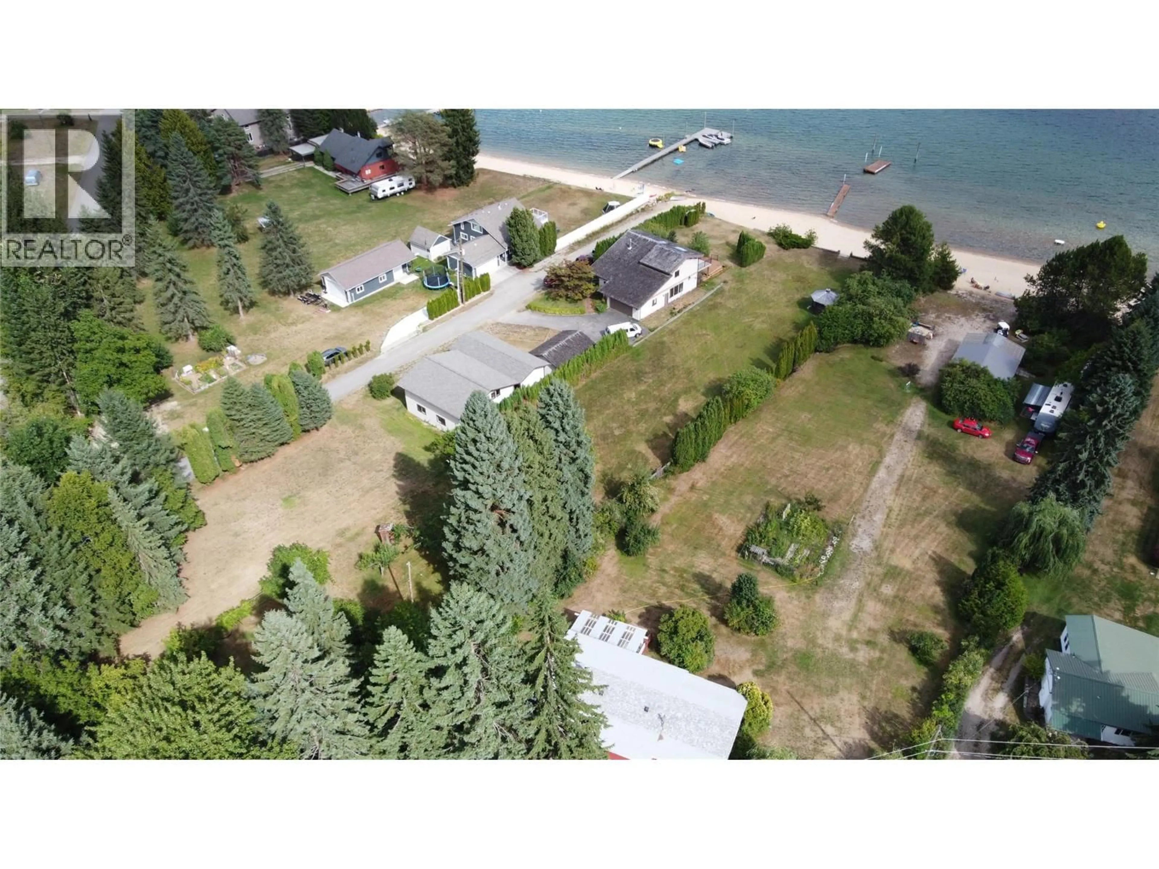 A pic from outside/outdoor area/front of a property/back of a property/a pic from drone, water/lake/river/ocean view for 4108 HEROUX ROAD, Nelson British Columbia V1L6N5