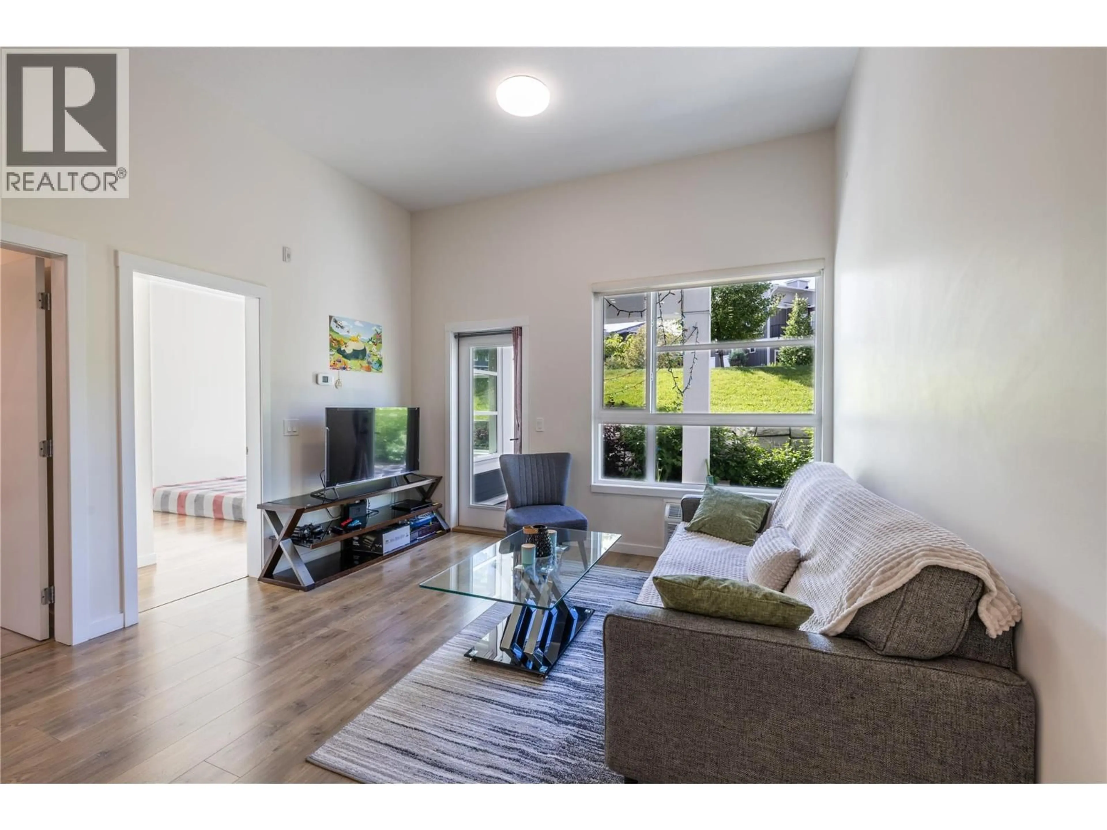Living room with furniture, unknown for 107 - 1880 HUGH ALLAN DRIVE, Kamloops British Columbia V1S0E8
