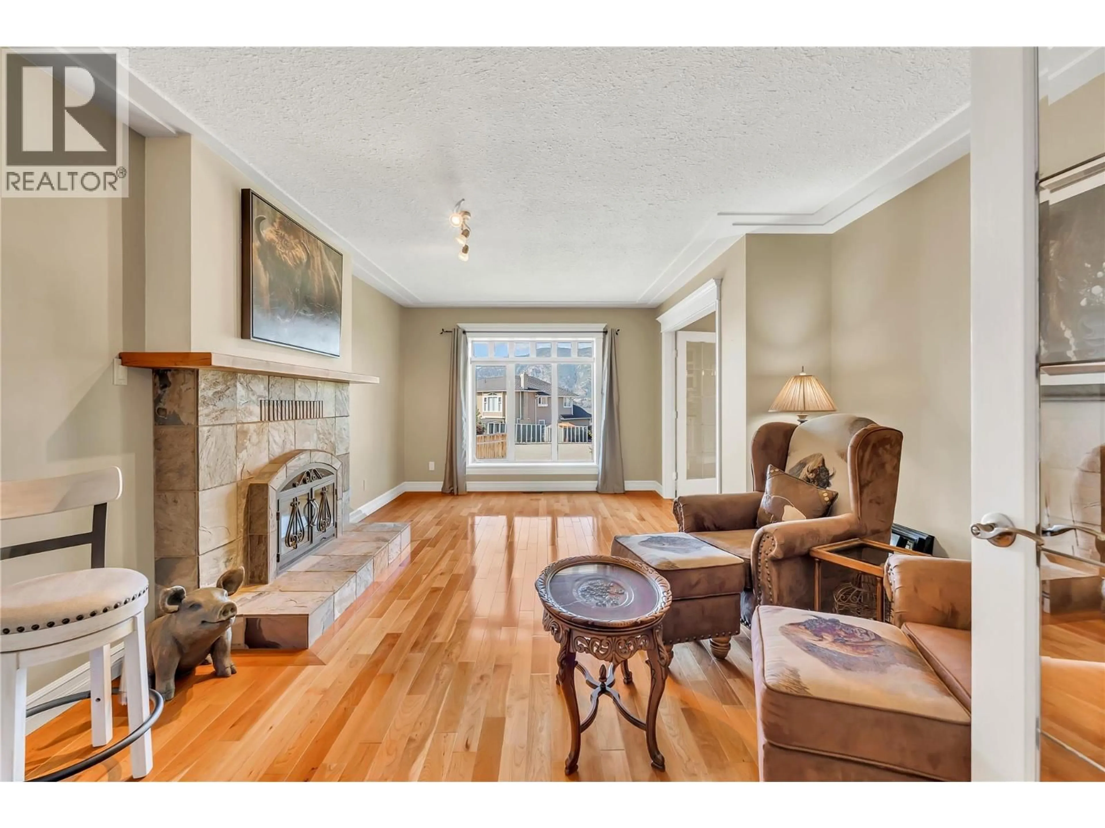 Living room with furniture, unknown for 144 WILTSE PLACE, Penticton British Columbia V2A7V6