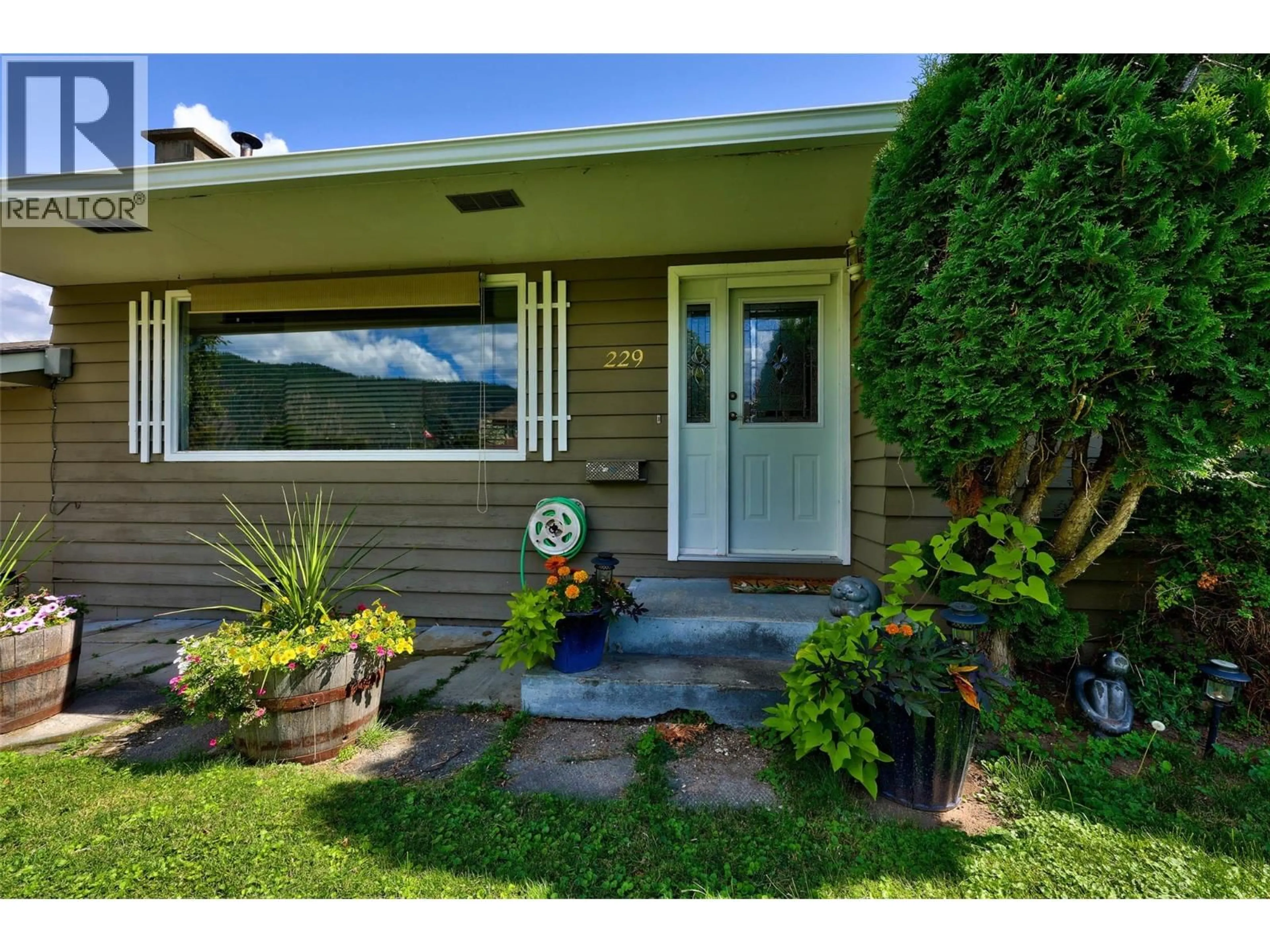 Indoor entryway for 229 LAKESHORE DRIVE, Chase British Columbia V0E1M0