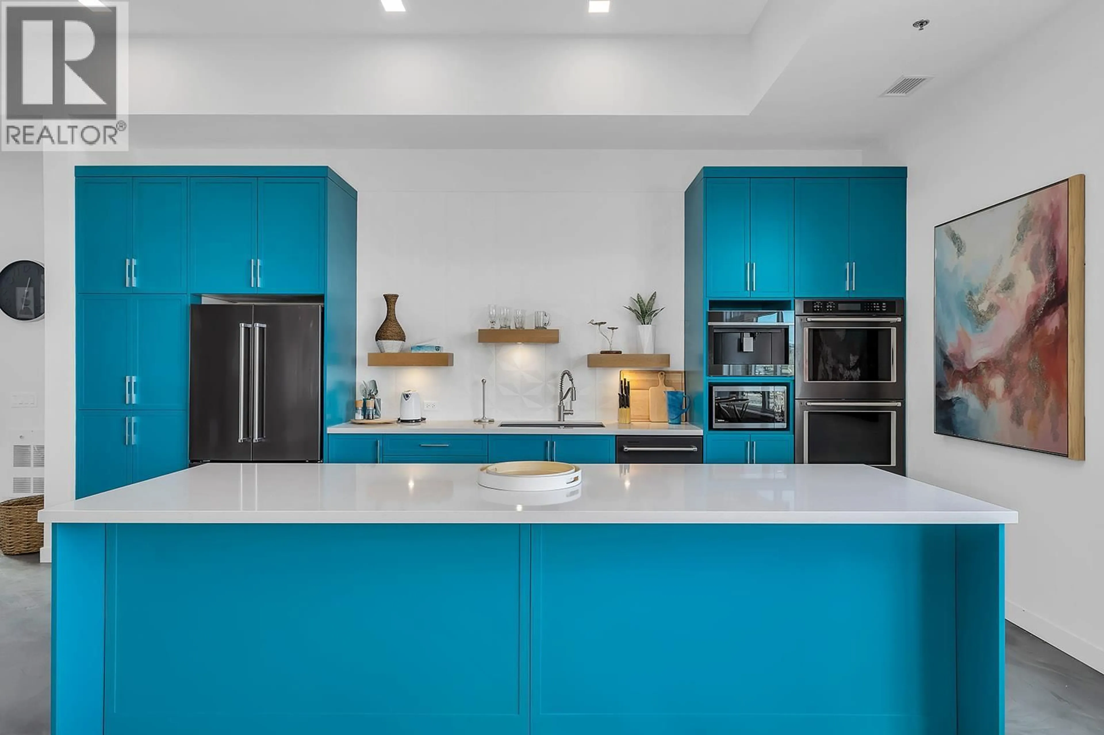 Contemporary kitchen, ceramic/tile floor for 117 - 1057 FROST ROAD, Kelowna British Columbia V1W0G8