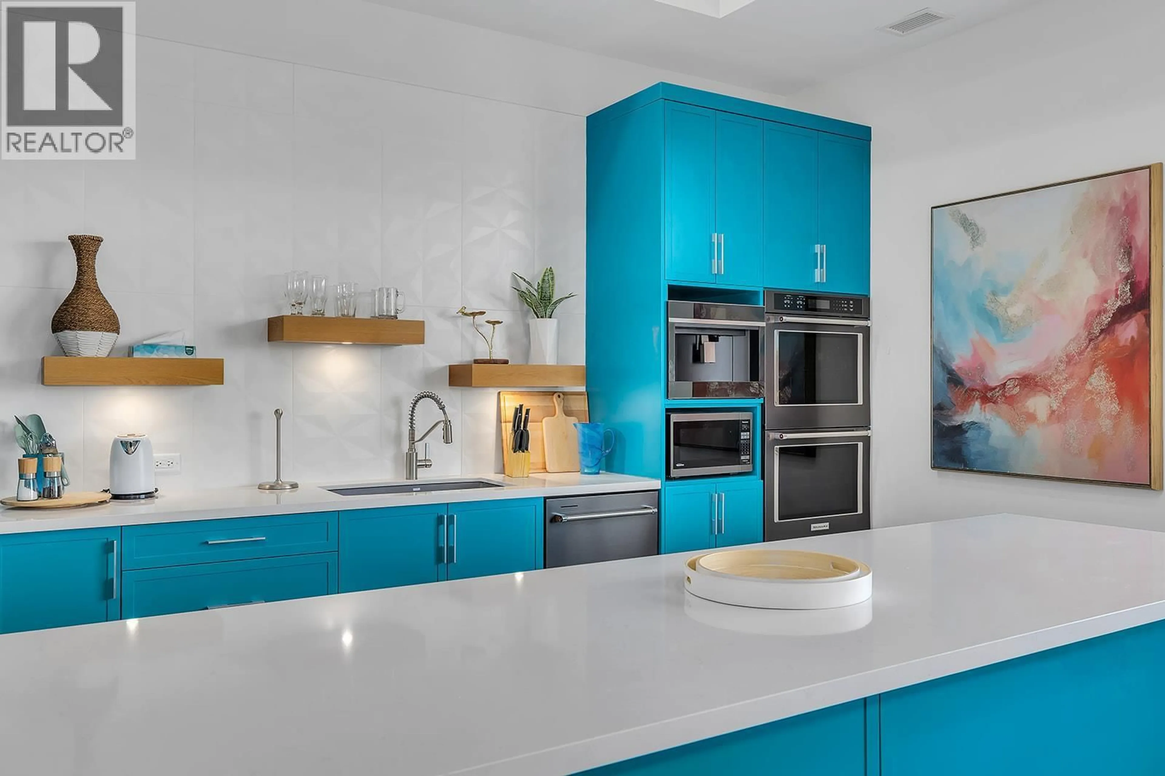 Contemporary kitchen, unknown for 117 - 1057 FROST ROAD, Kelowna British Columbia V1W0G8