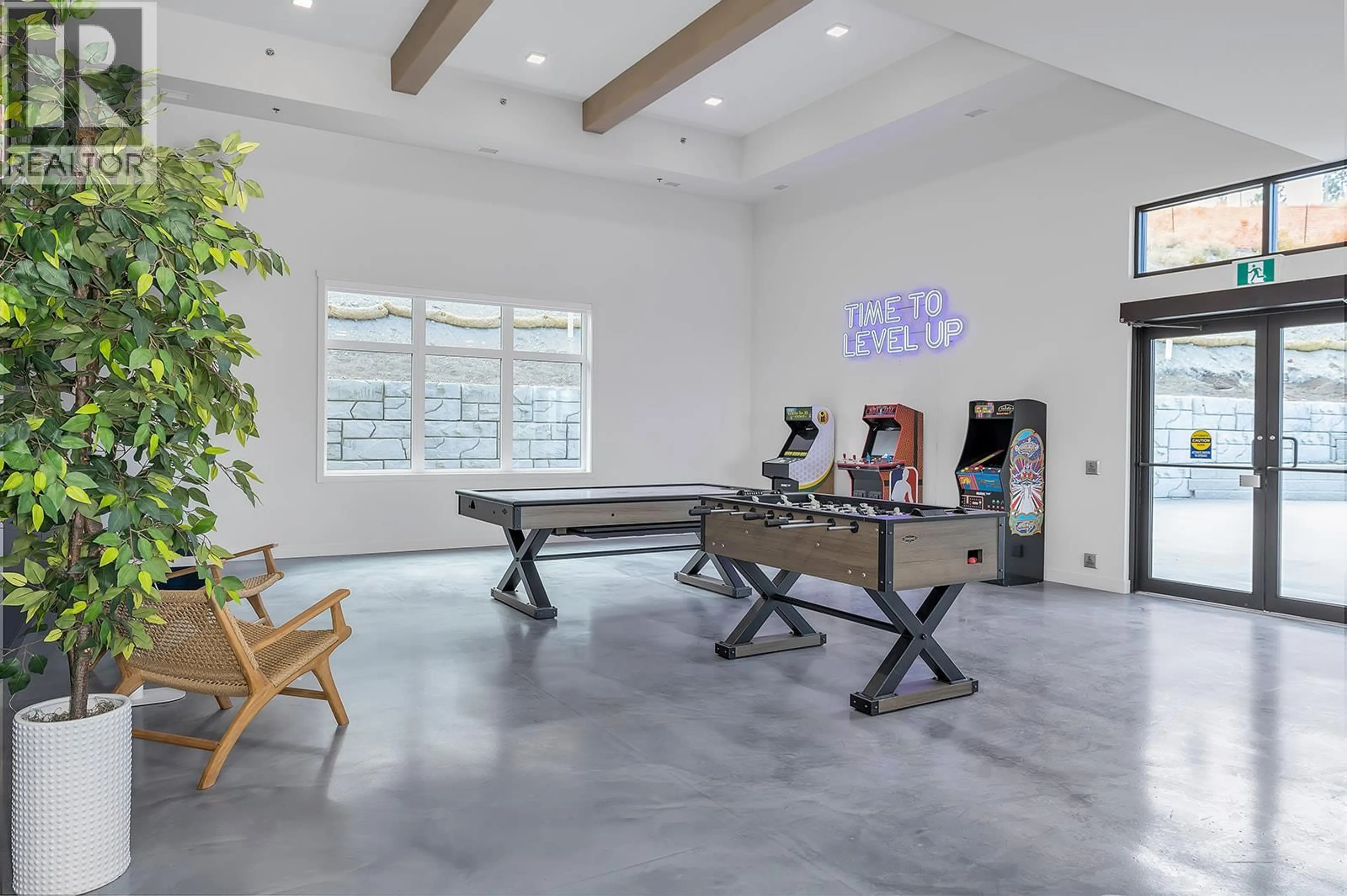 Unknown for 117 - 1057 FROST ROAD, Kelowna British Columbia V1W0G8