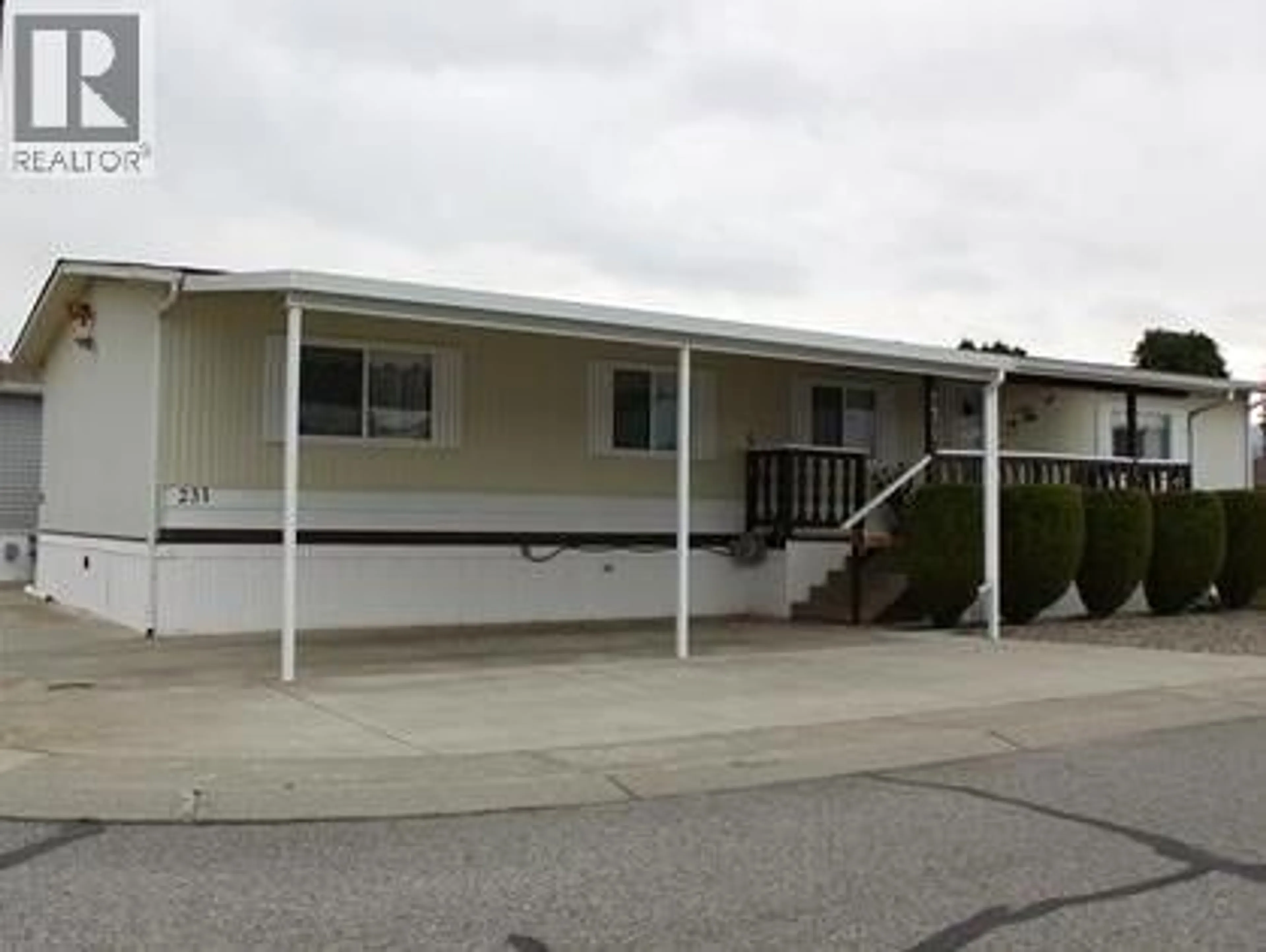 Home with vinyl exterior material, unknown for 231 - 3105 SOUTH MAIN STREET, Penticton British Columbia V2A7H1