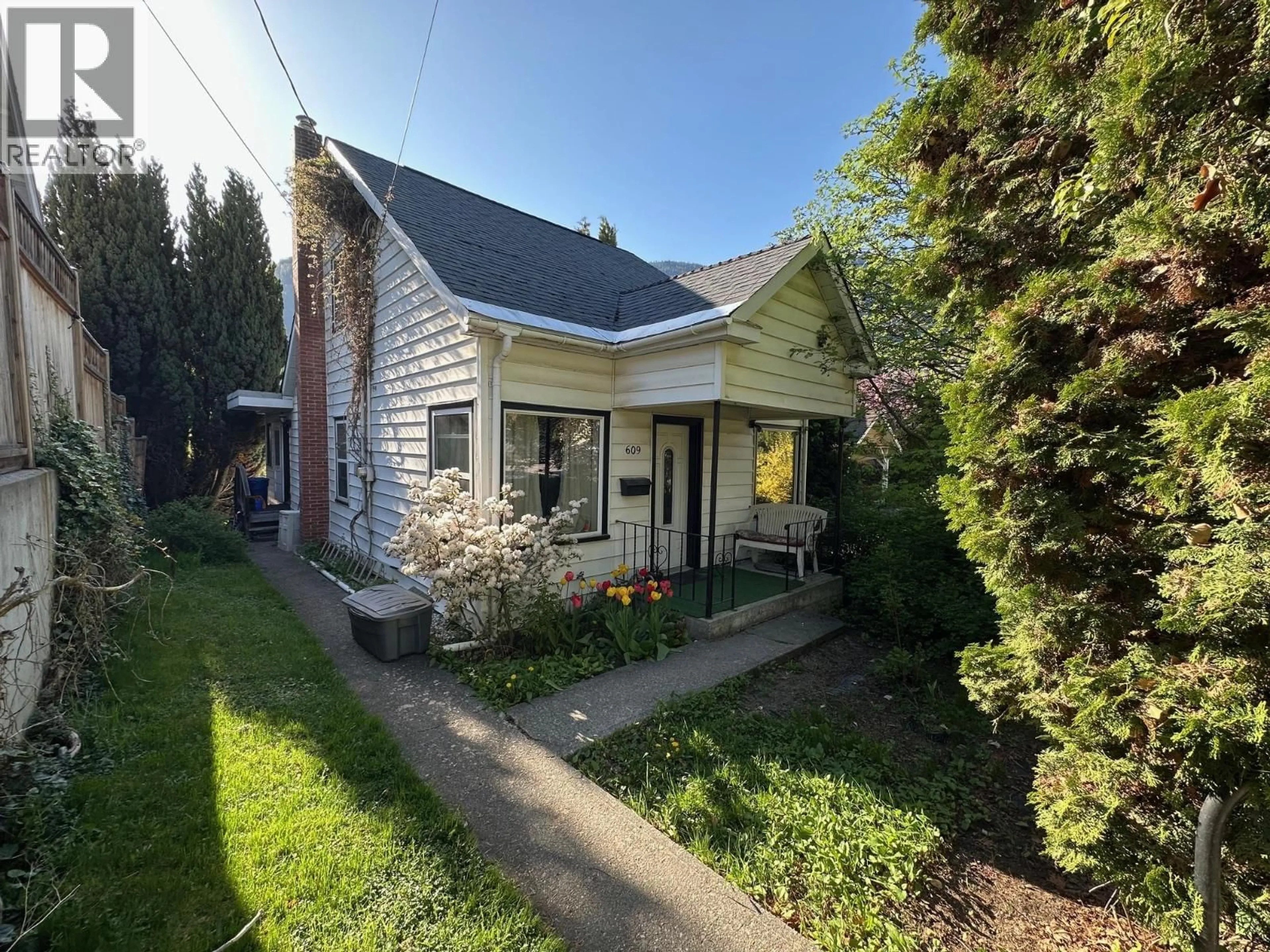 Unknown for 609 SECOND STREET, Nelson British Columbia V1L2L7