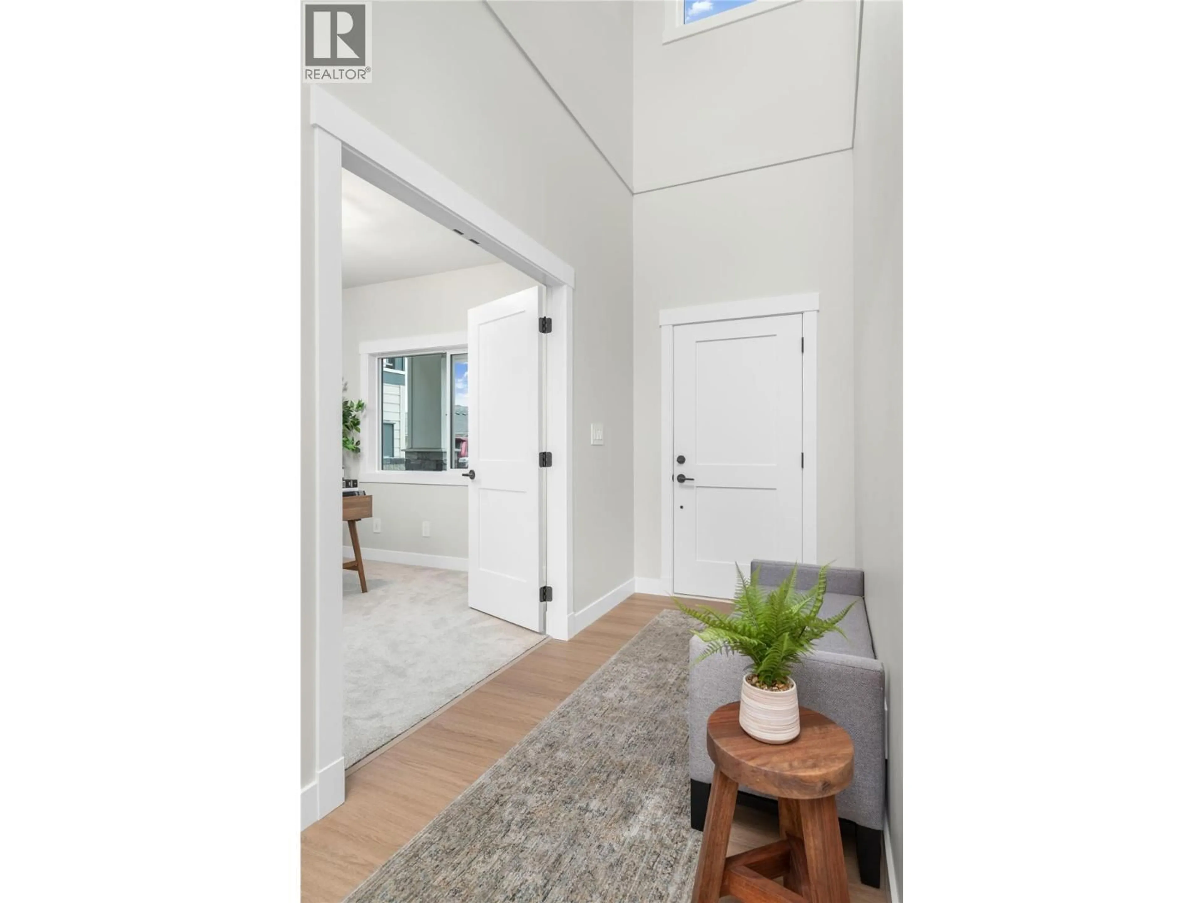 Indoor entryway for 131 - 7760 OKANAGAN LANDING ROAD, Okanagan Landing British Columbia V1H1H2