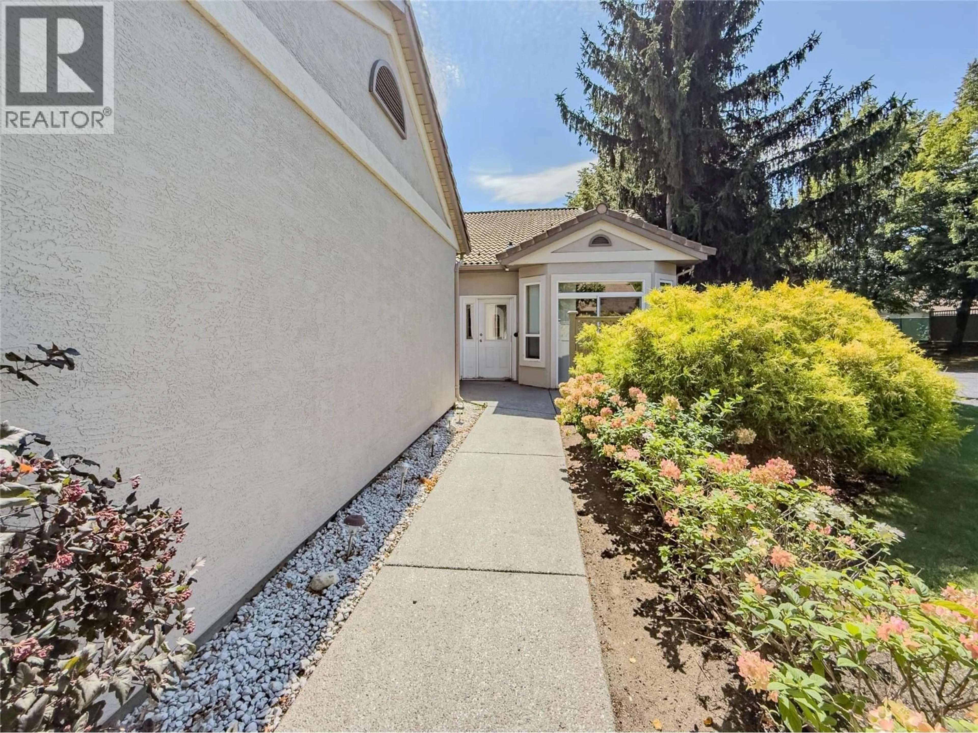 Unknown for 102 - 650 HARRINGTON ROAD, Kamloops British Columbia V2B6T7